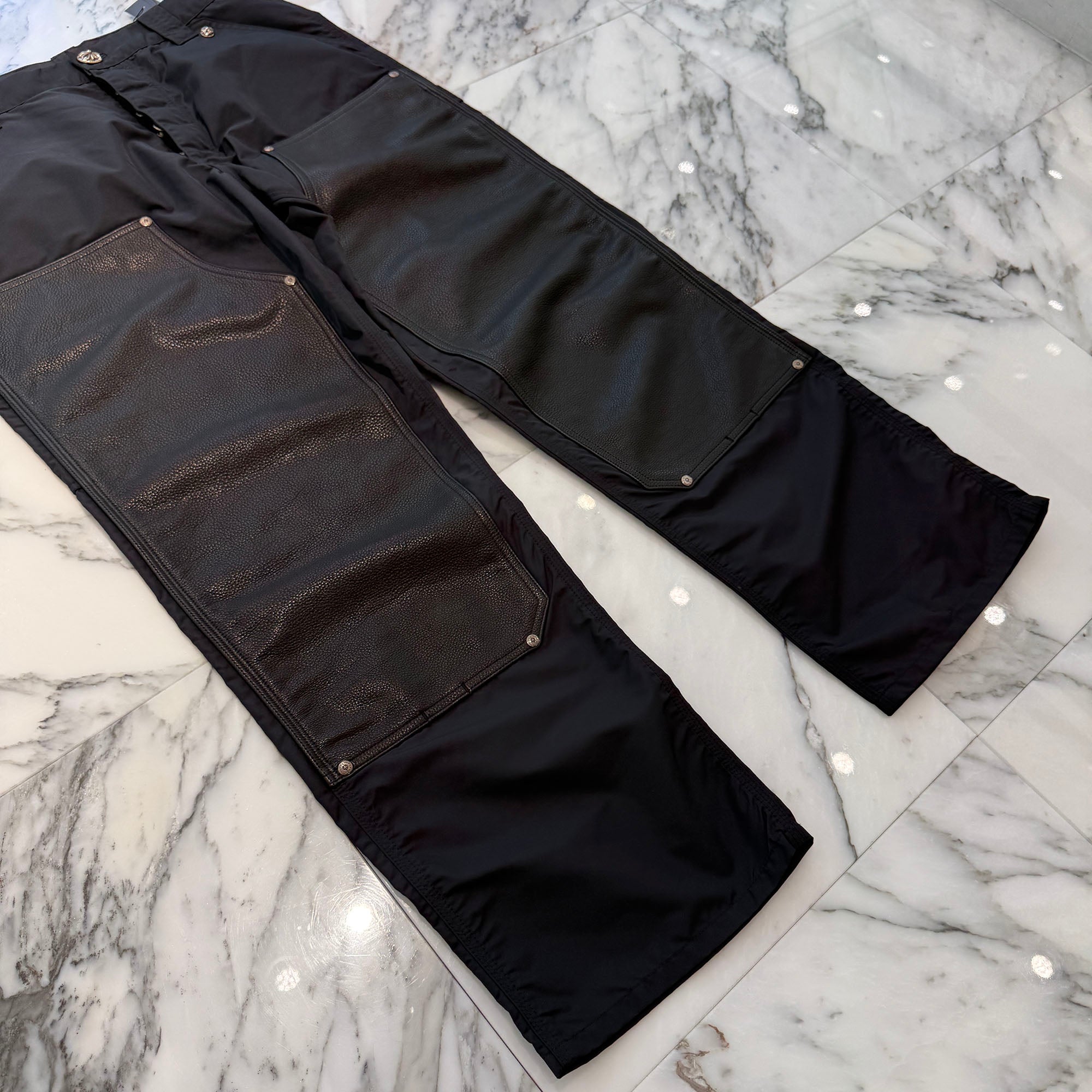 CHROME HEARTS Carpenter Leather Cross Patch Nylon Leather Work Pants Size 33 クロムハーツ カーペンター レザークロスパッチ ナイロン レザー 切替 ワークパンツ サイズ33