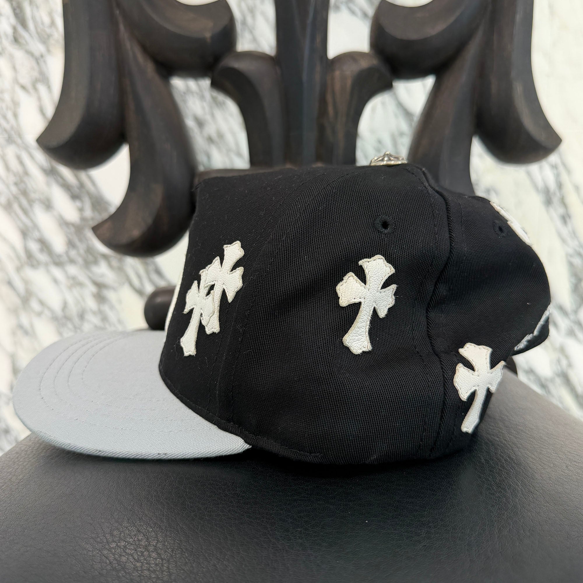 CHROME HEARTS Cemetery Cross Patch Trucker Cap ONE SIZE (53-60) クロムハーツ セメタリークロスパッチ トラッカーキャップ ONE SIZE (53-60)