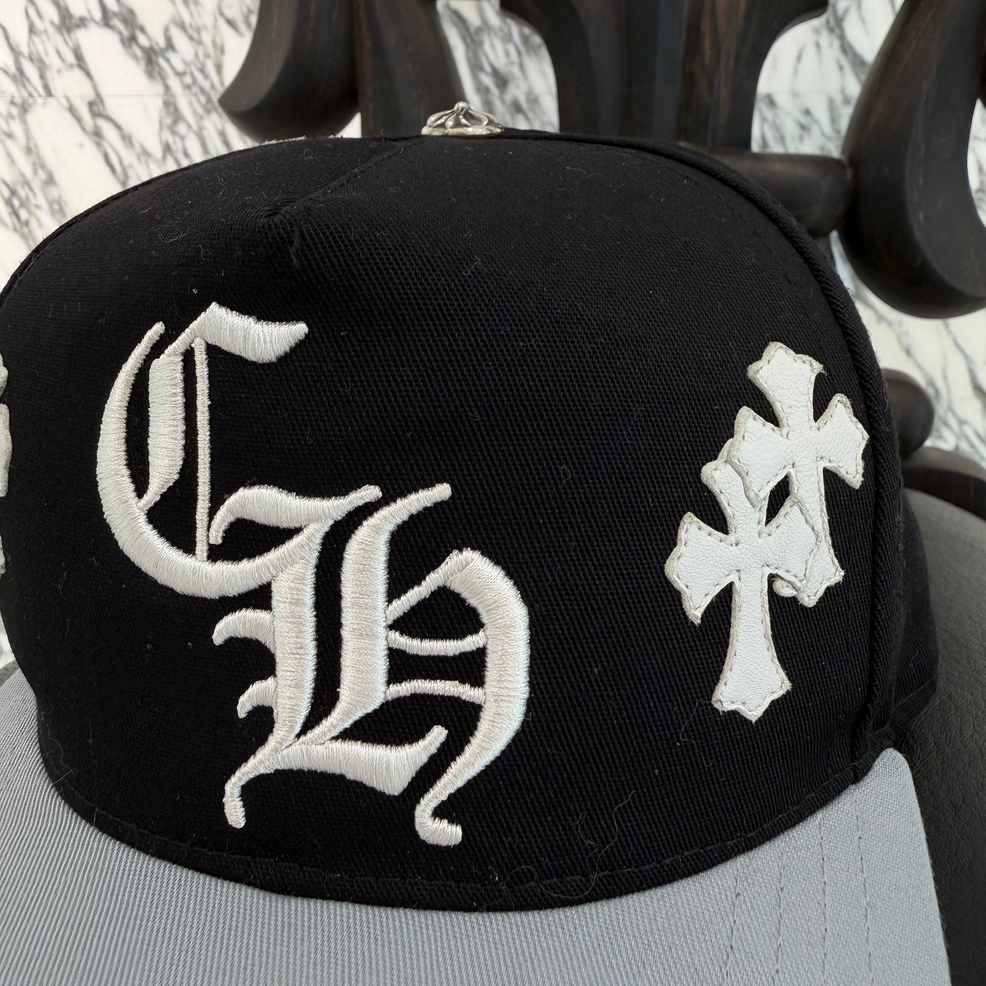 CHROME HEARTS Cemetery Cross Patch Trucker Cap ONE SIZE (53-60) クロムハーツ セメタリークロスパッチ トラッカーキャップ ONE SIZE (53-60)