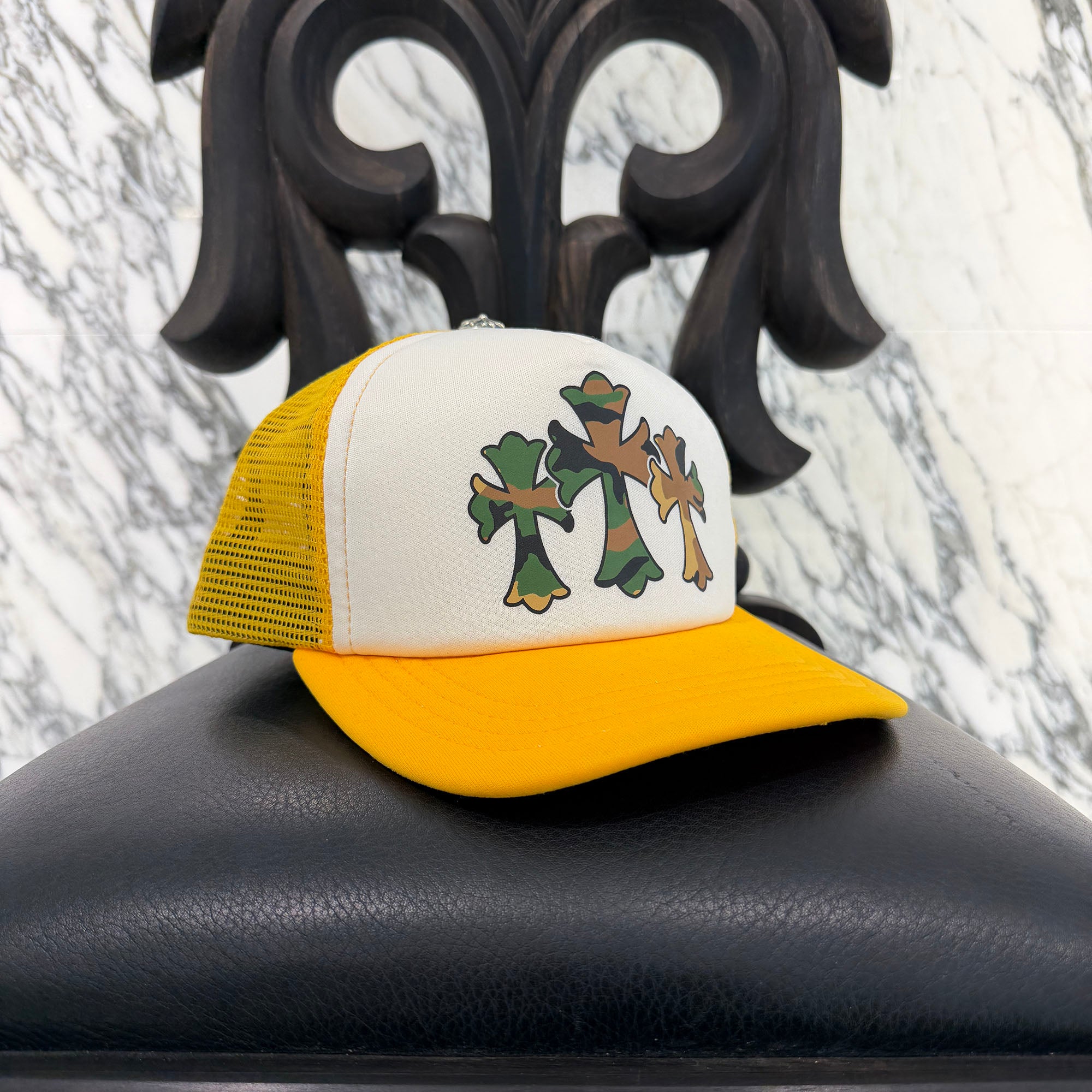 CHROME HEARTS Camo Cemetery Cross Tracker Cap Size ONE SIZE (53-60) クロムハーツ カモ セメタリークロス トラッカーキャップ ONE SIZE (53-60)