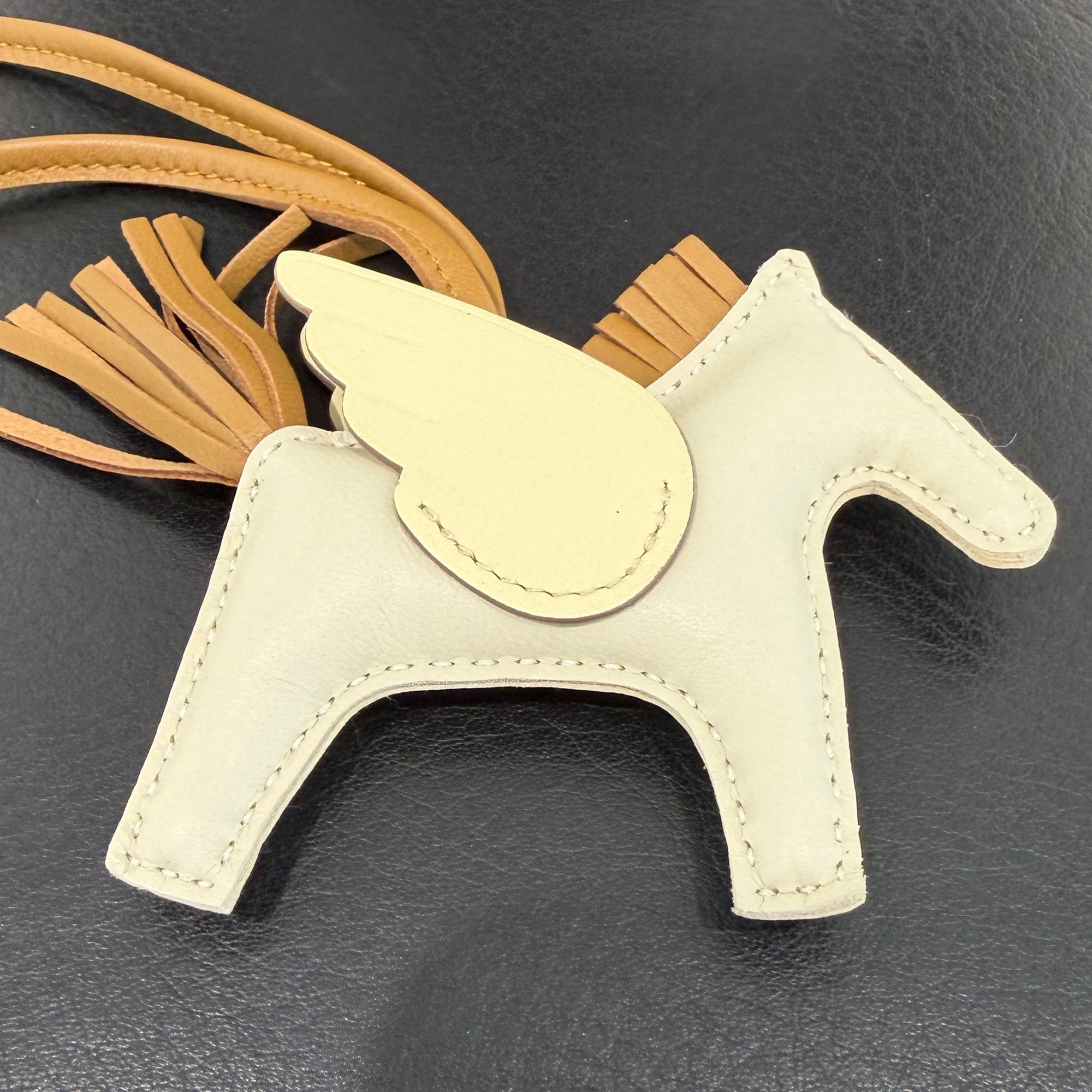 HERMES Rodeo Pegasus PM Charm K刻印 エルメス ロデオ ペガサス PM チャーム