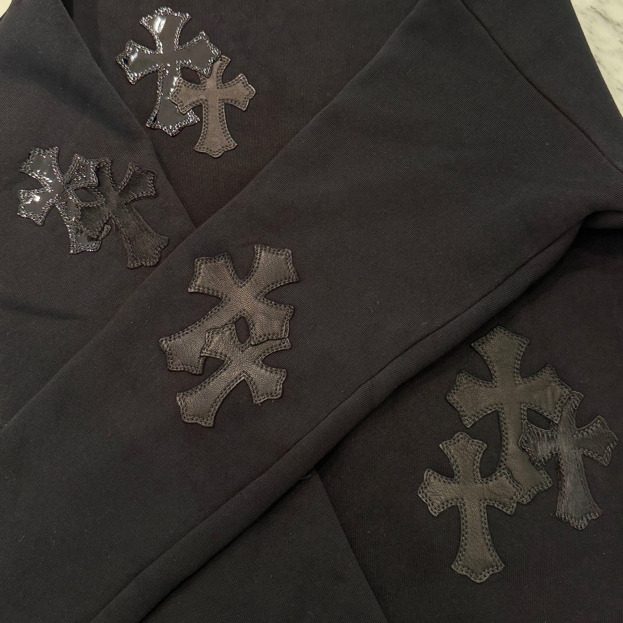 CHROME HEARTS Y NOT Multi Leather Cross Patch Sweatshirt Size XS クロムハーツ ワイノット マルチレザークロスパッチ スウェットシャツ サイズXS