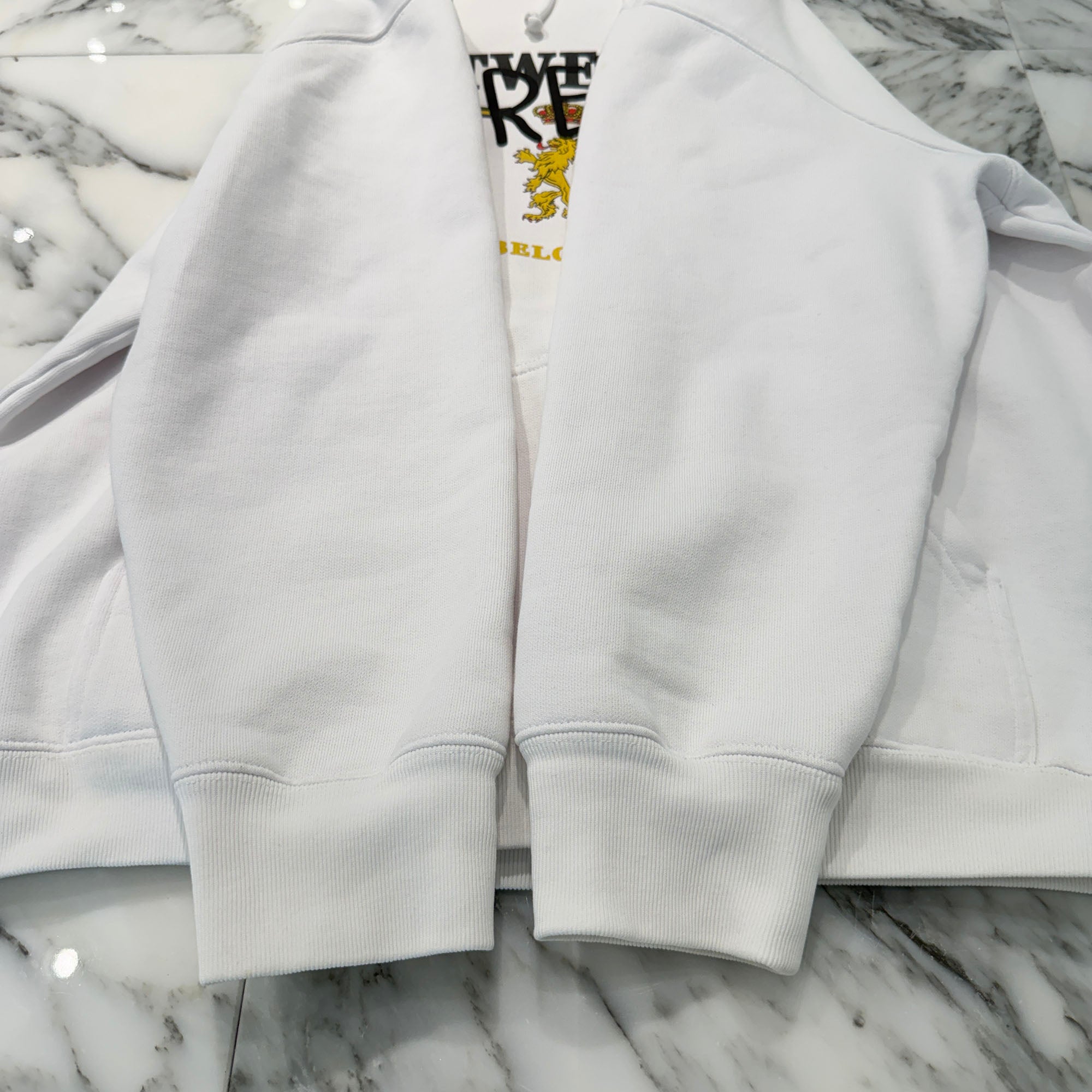 VETEMENTS 2021SS Antwerp Screwed Pullover Hoodie UAH21TR536 Size M ヴェトモン アントワープ スクリュード プルオーバーフーディ サイズM