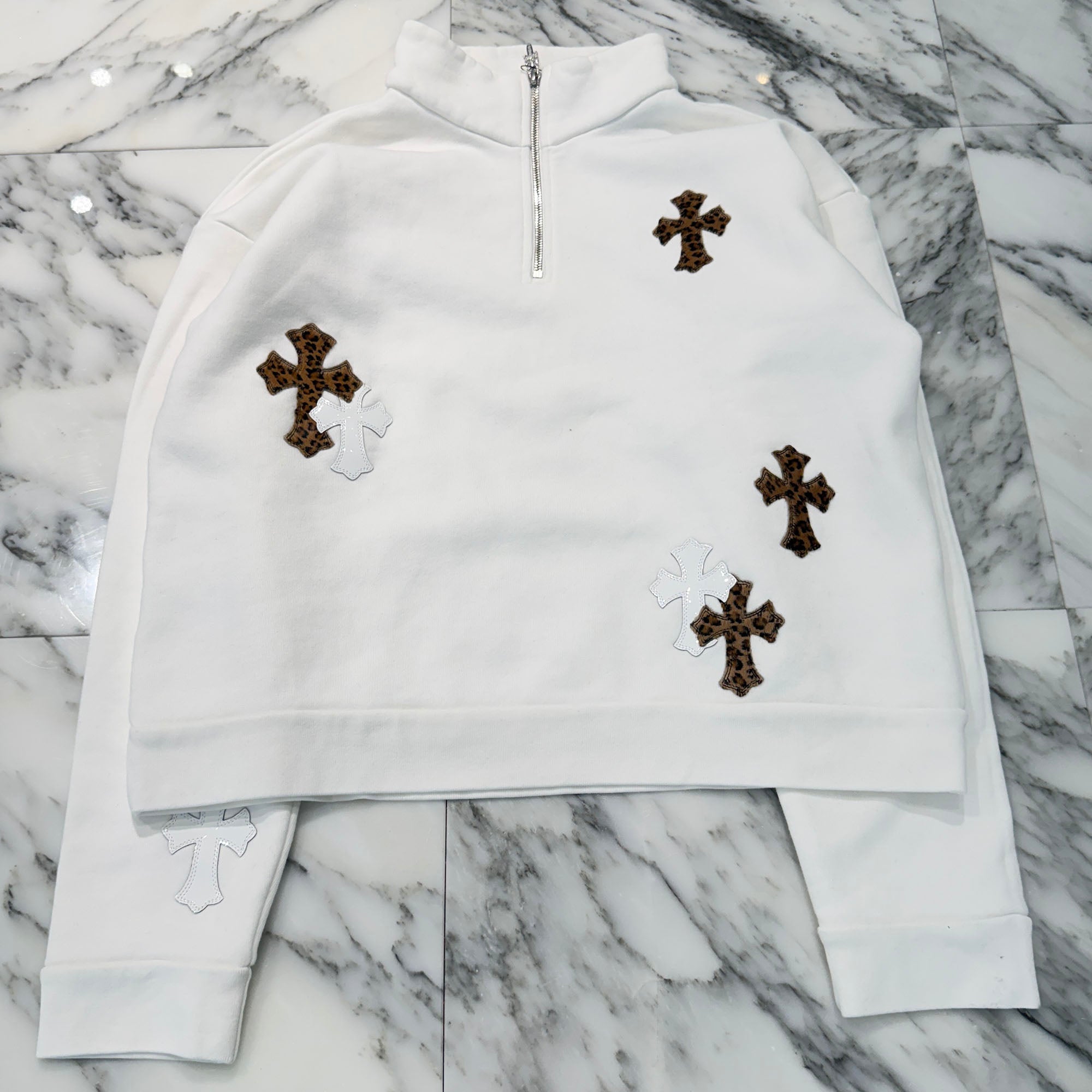 CHROME HEARTS Y NOT Multi Leather Cross Patch Half Zip Sweatshirt Size M クロムハーツ ワイノット マルチレザークロスパッチ ハーフジップ スウェットシャツ サイズM