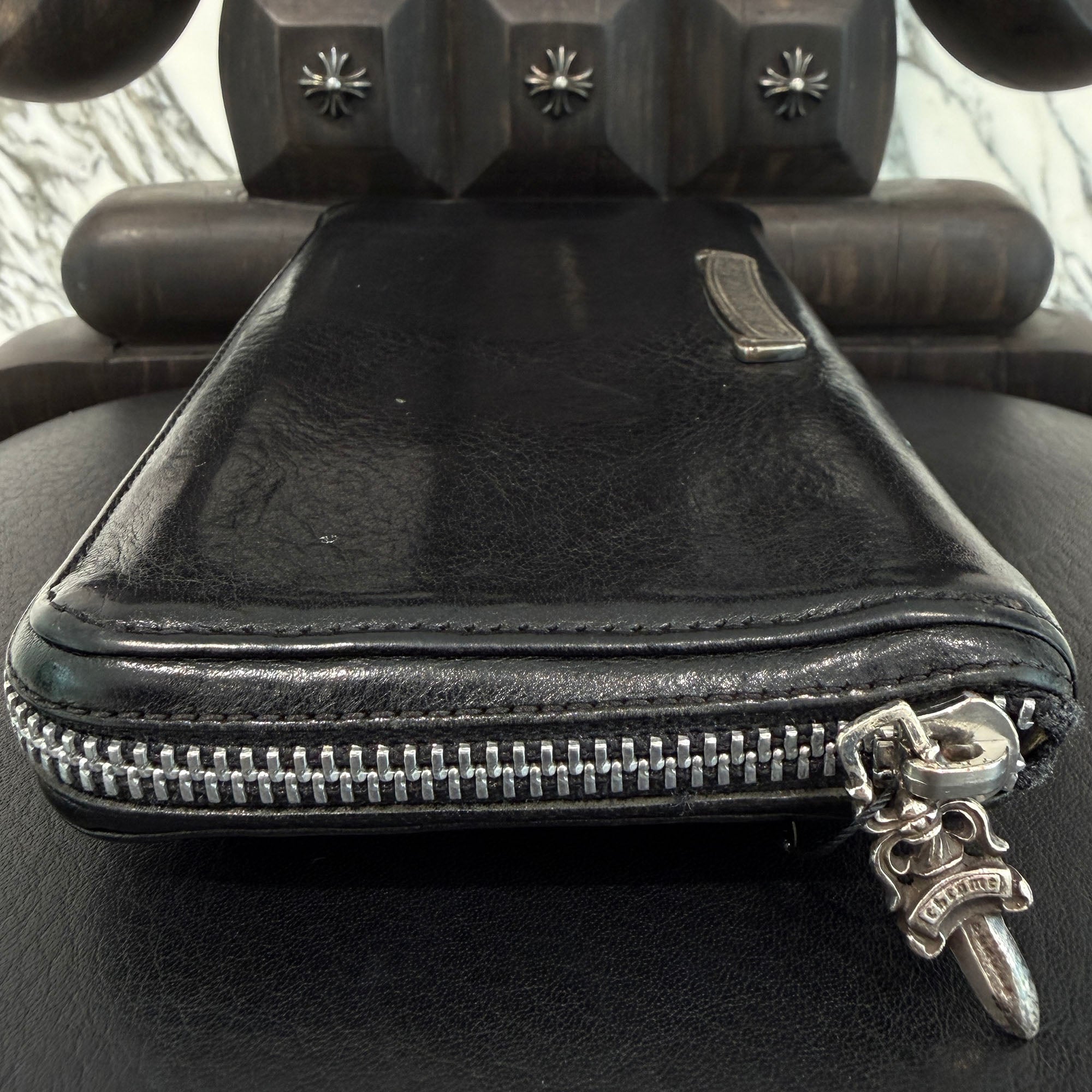 CHROME HEARTS Filigree Plus Leather Patch Round Zip Wallet クロムハーツ フィリグリープラス レザーパッチ ウォレット