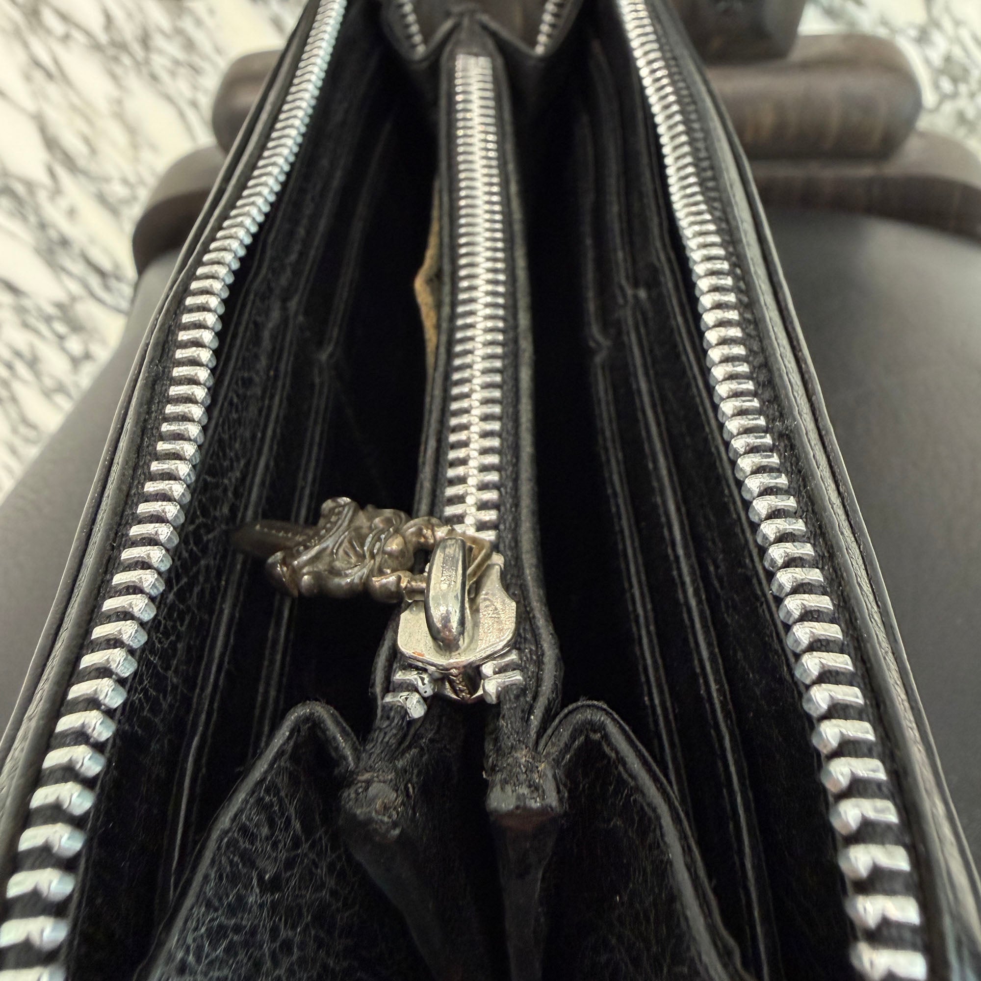 CHROME HEARTS Filigree Plus Leather Patch Round Zip Wallet クロムハーツ フィリグリープラス レザーパッチ ウォレット