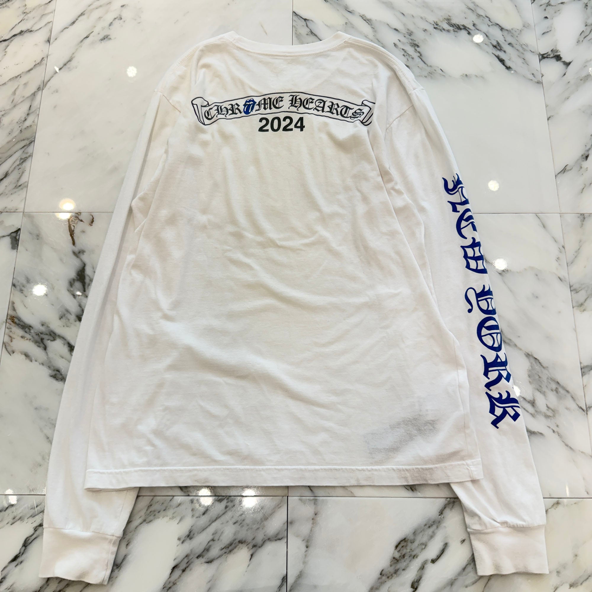 CHROME HEARTS × The Rolling Stones 2024SS Lip And Tan Neck Logo Back Scroll Long Sleeve Tee Size L クロムハーツ×ローリングストーンズ リップアンドタンネックロゴ バックスクロール ロングスリーブTシャツ サイズL