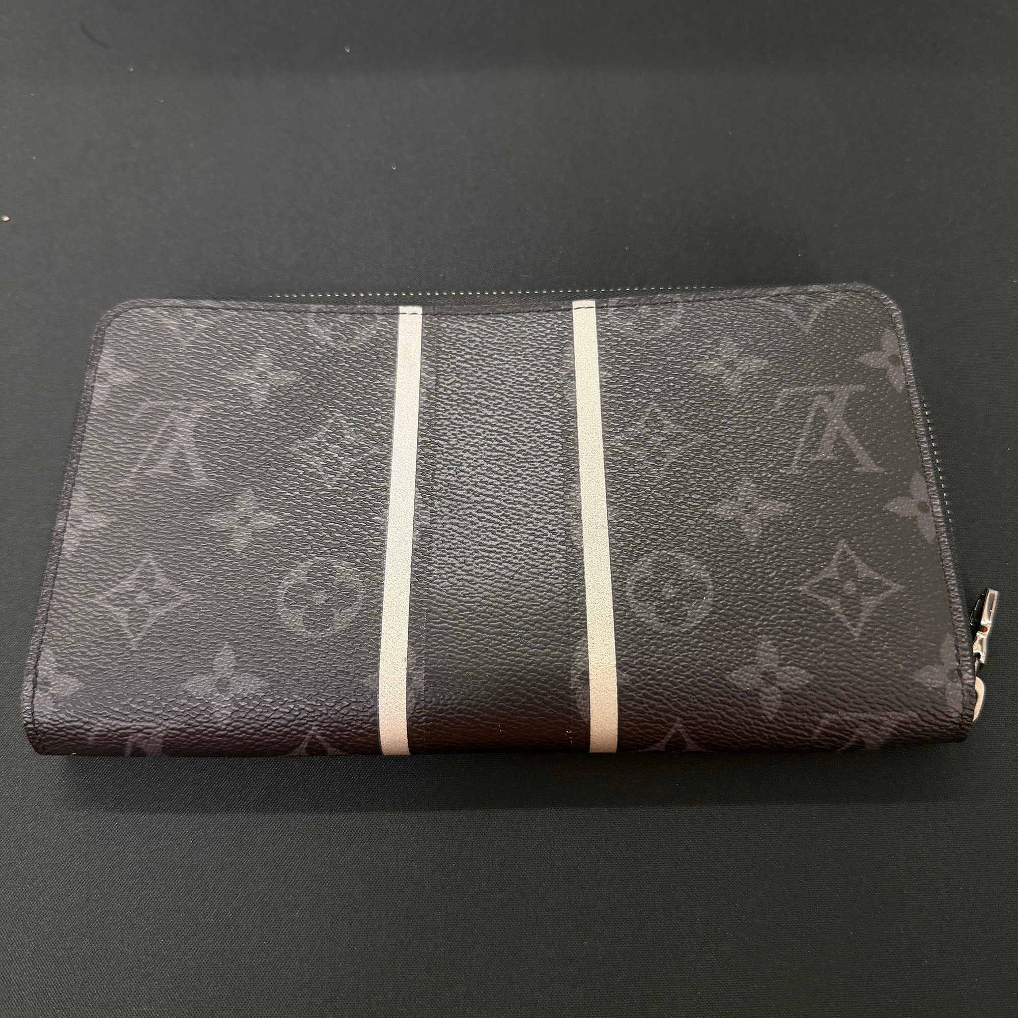 LOUIS VUITTON Monogram Eclipse Flash Zippy Organizer NM M64645 ルイヴィトン モノグラムエクリプスフラッシュジッピーオーガナイザー