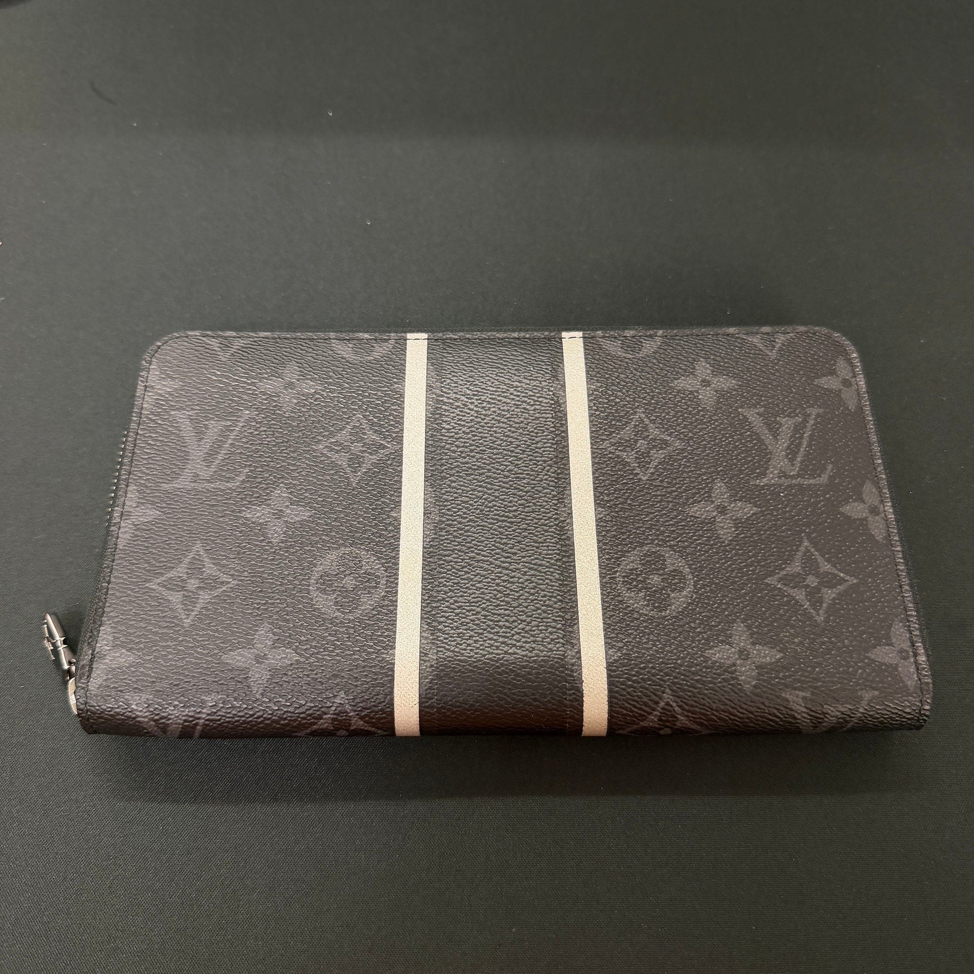 LOUIS VUITTON Monogram Eclipse Flash Zippy Organizer NM M64645 ルイヴィトン モノグラムエクリプスフラッシュジッピーオーガナイザー