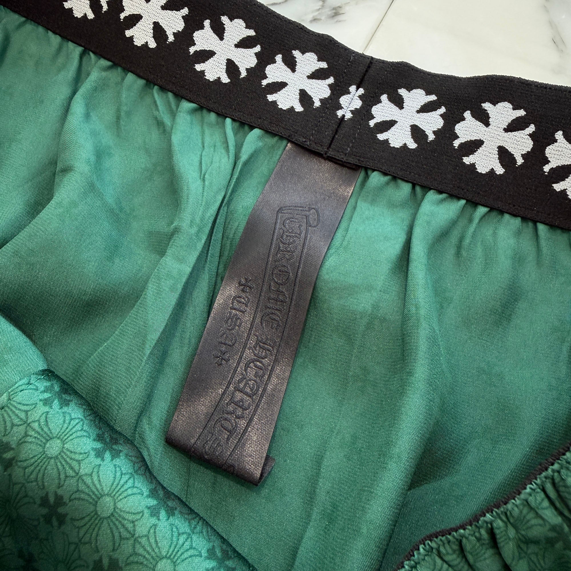 CHROME HEARTS YNOT Mahal Kita CH Plus Pattern Silk Set Up Size L＆XL クロムハーツ ワイノット マハルキタ CHプラス柄 シルク セットアップ サイズL＆XL