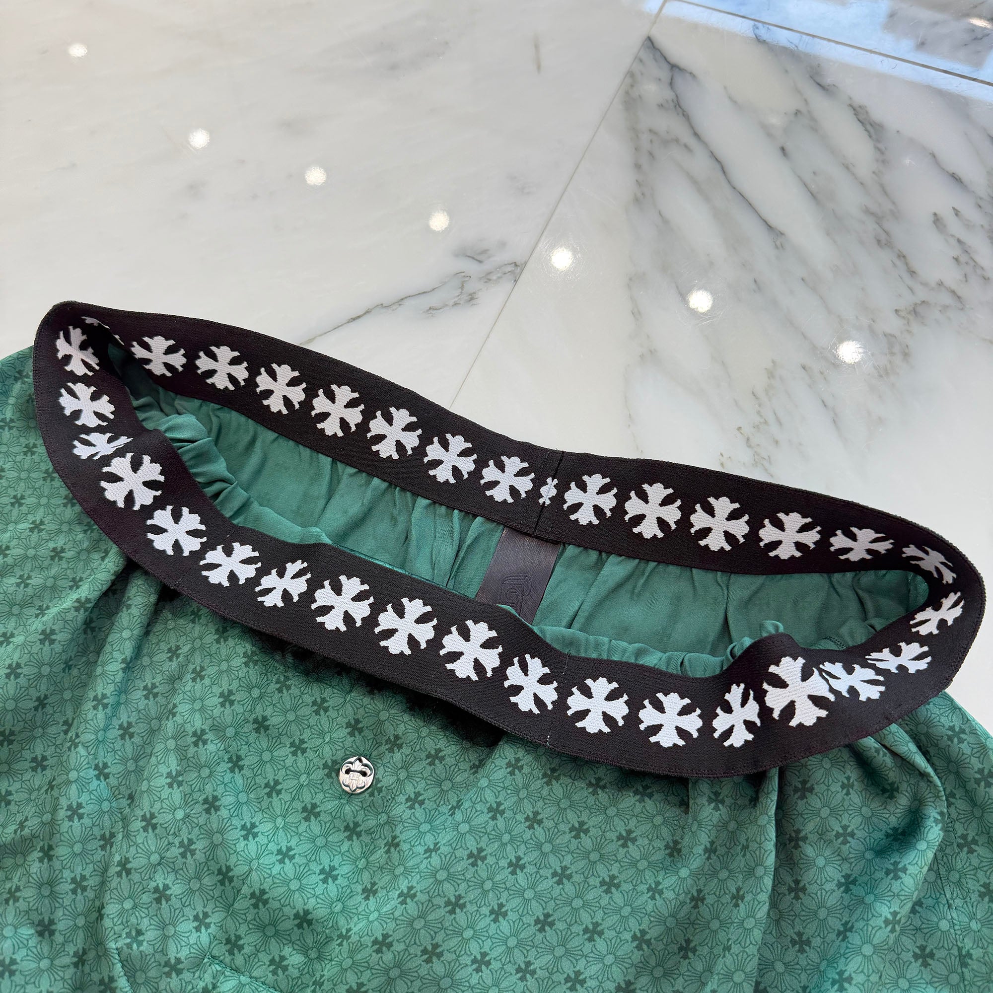 CHROME HEARTS YNOT Mahal Kita CH Plus Pattern Silk Set Up Size L＆XL クロムハーツ ワイノット マハルキタ CHプラス柄 シルク セットアップ サイズL＆XL