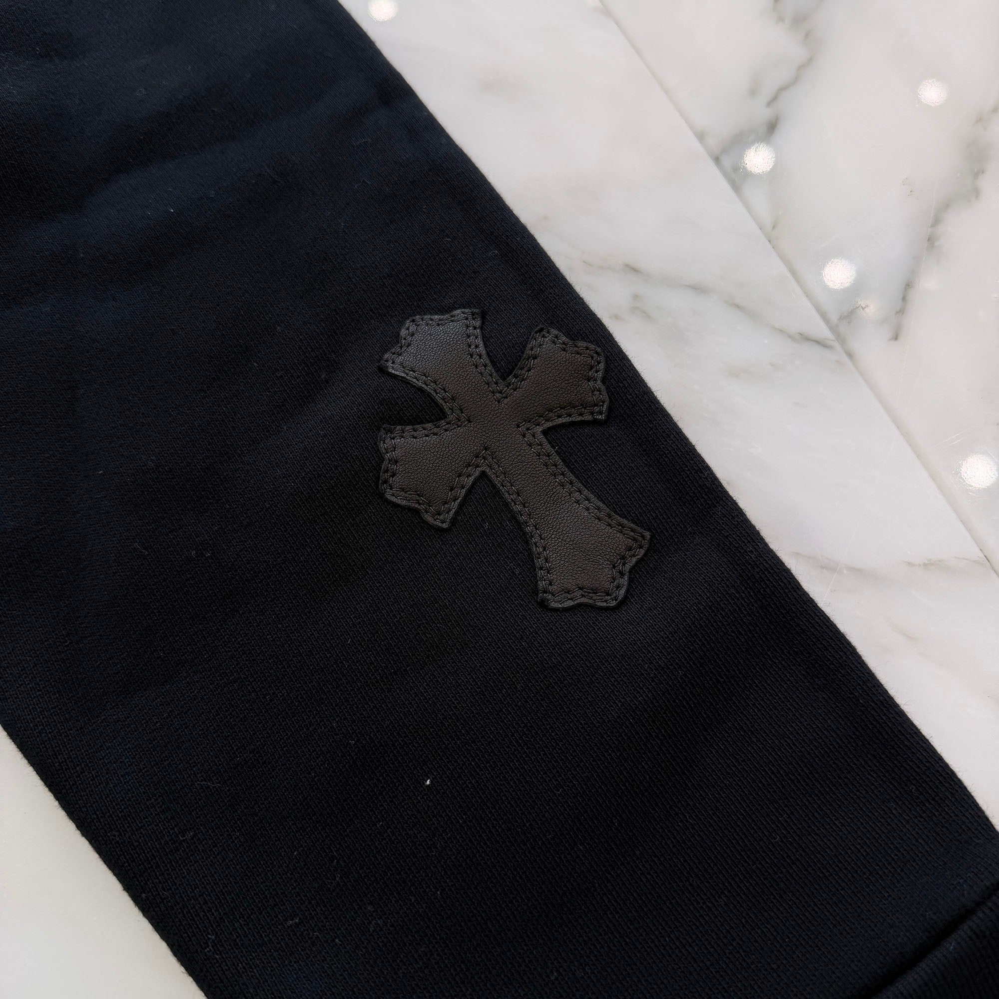 CHROME HEARTS Y NOT Multi Leather Cross Patch Half Zip Sweatshirt Size M クロムハーツ ワイノット マルチレザークロスパッチ ハーフジップ スウェットシャツ サイズM