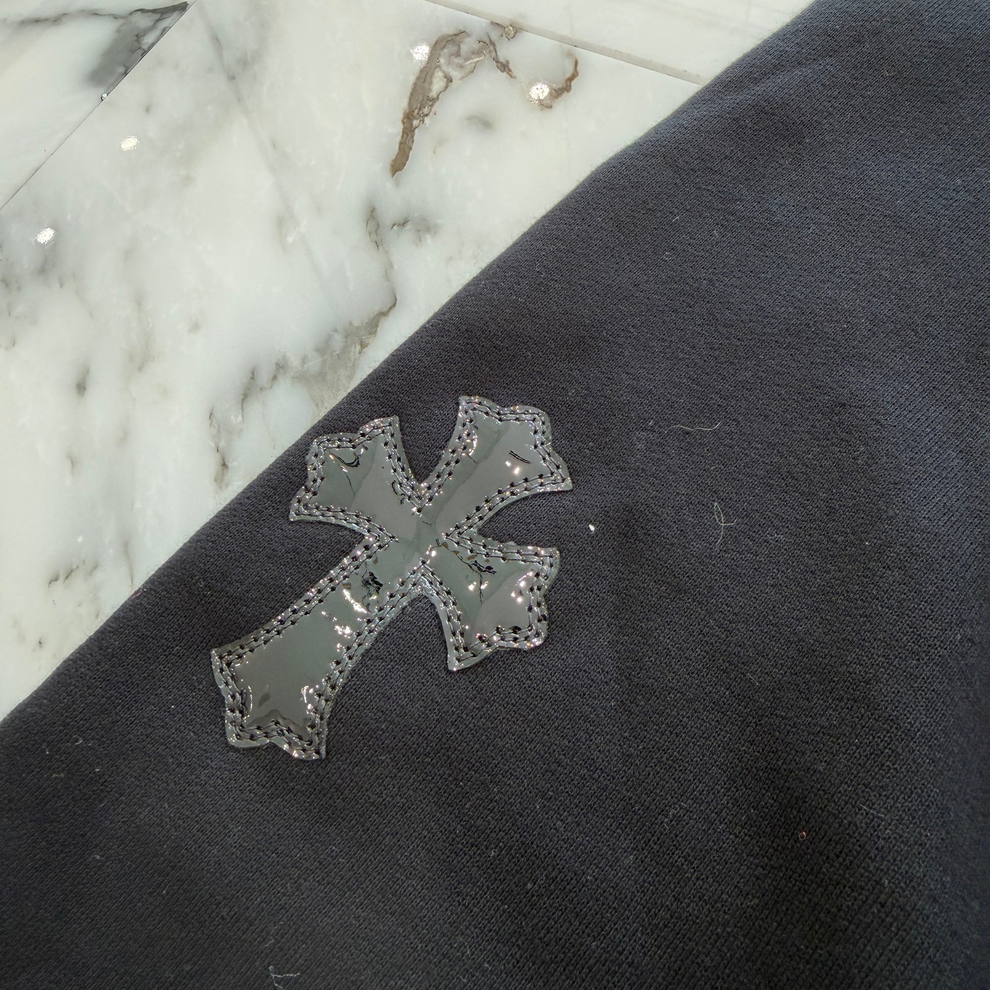 CHROME HEARTS Y NOT Multi Leather Cross Patch Half Zip Sweatshirt Size M クロムハーツ ワイノット マルチレザークロスパッチ ハーフジップ スウェットシャツ サイズM