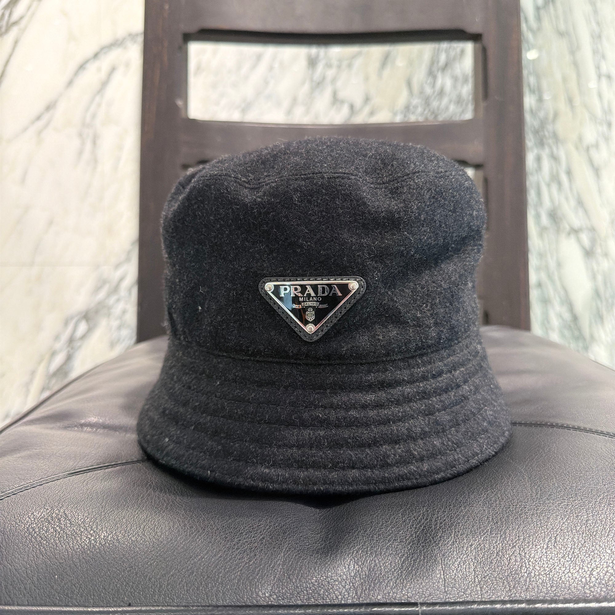 PRADA 2022AW Triangle Logo Plate Wool Bucket Hat 2HC137 1UMT Size L プラダ トライアングルロゴプレート ウール バケットハット サイズL