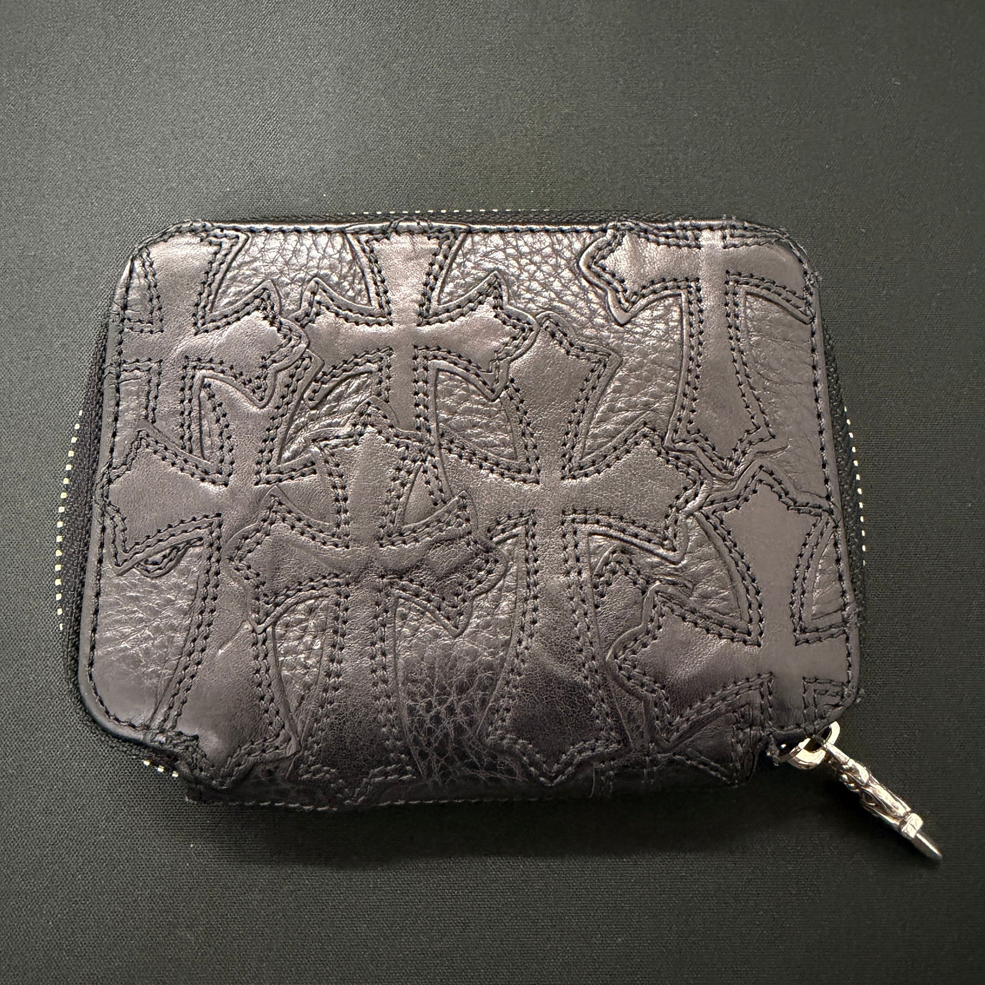 CHROME HEARTS BANK ROBBER Cemetery Cross Patch Round Zip Leather Compact Wallet クロムハーツ バンクローバー セメタリークロスパッチ ラウンドジップレザーコンパクトウォレット