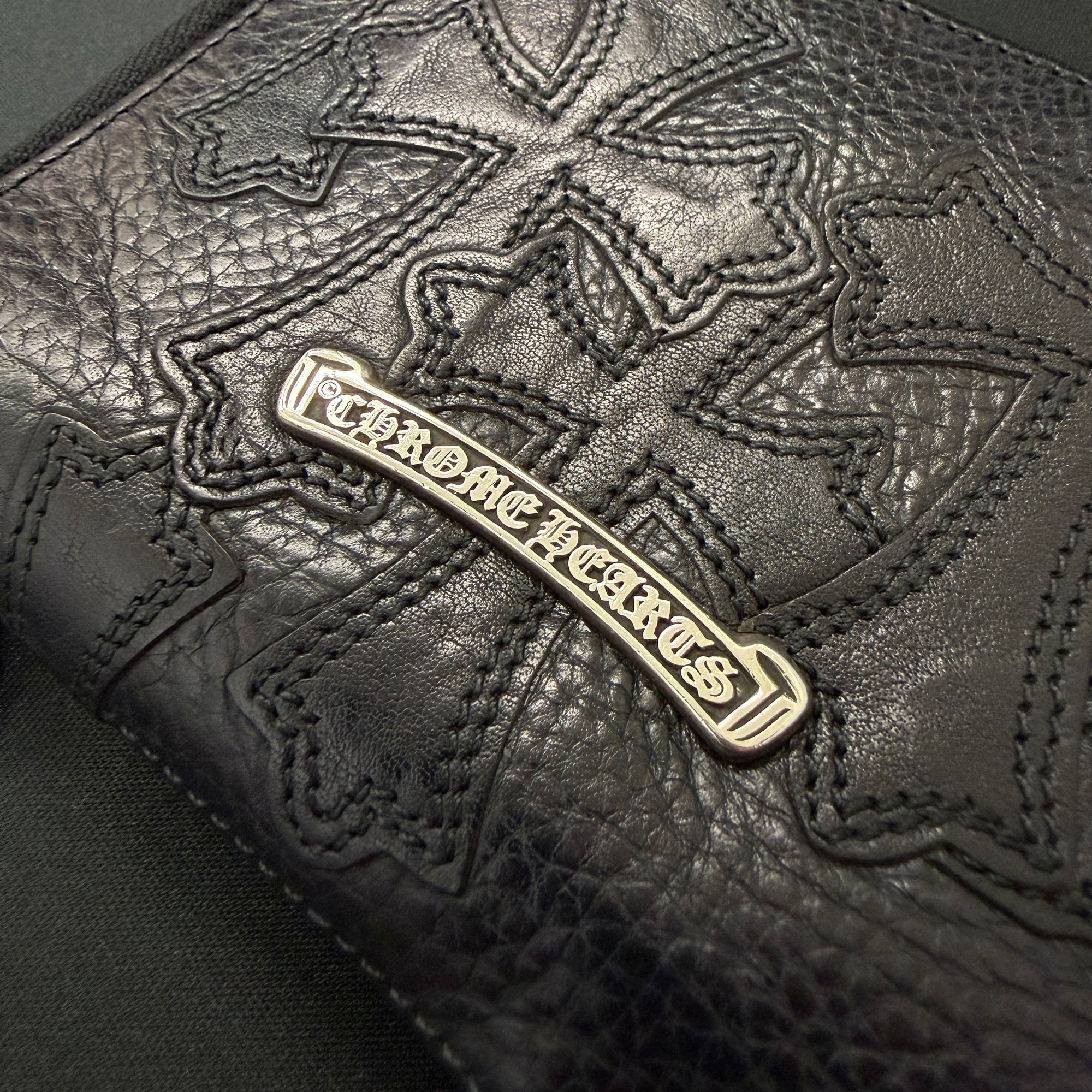 CHROME HEARTS BANK ROBBER Cemetery Cross Patch Round Zip Leather Compact Wallet クロムハーツ バンクローバー セメタリークロスパッチ ラウンドジップレザーコンパクトウォレット