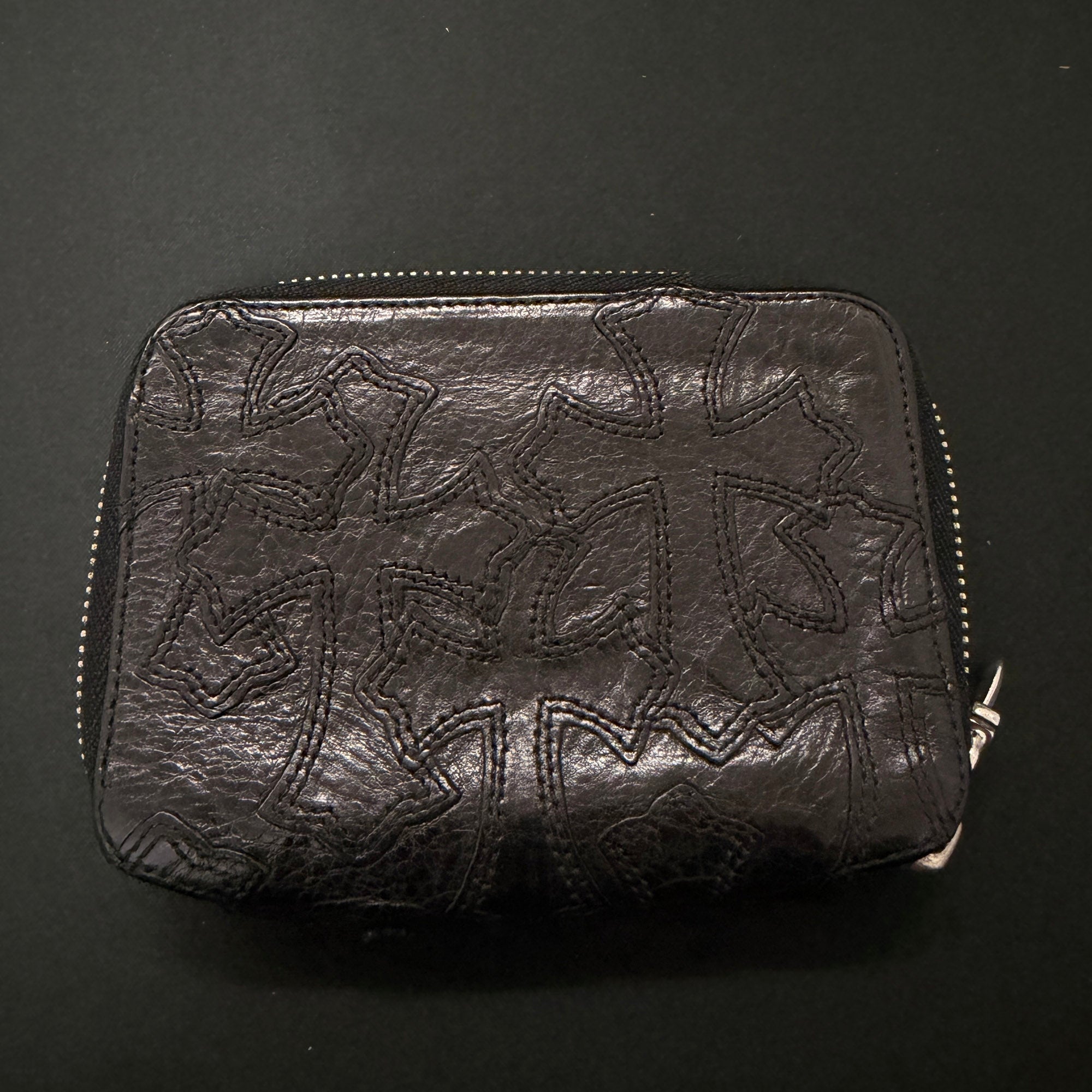 CHROME HEARTS BANK ROBBER Cemetery Cross Patch Round Zip Leather Compact Wallet クロムハーツ バンクローバー セメタリークロスパッチ ラウンドジップレザーコンパクトウォレット