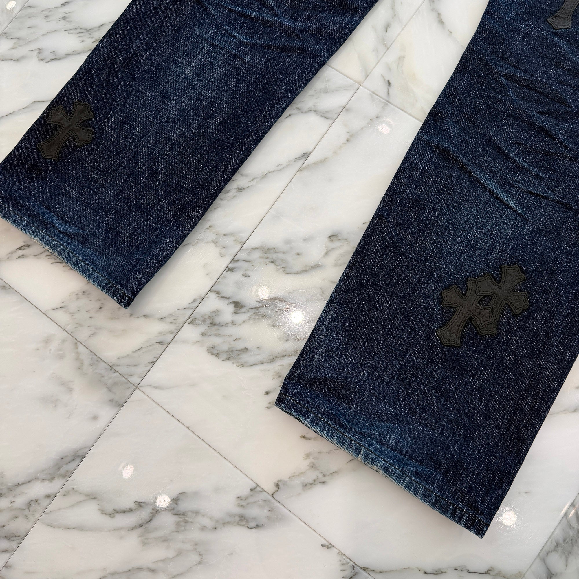 CHROME HEARTS Leather Cross Patch Cross Ball Button Denim Pants Size 36 クロムハーツ レザークロスパッチ クロスボールボタン デニムパンツ サイズ36