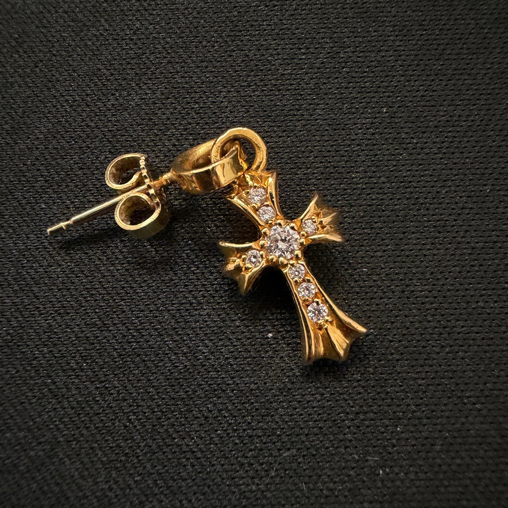 CHROME HEARTS 22K BABY FAT CROSS Earring Pave Diamond クロムハーツ 22K ベイビーファットクロス ピアス パヴェダイヤモンド
