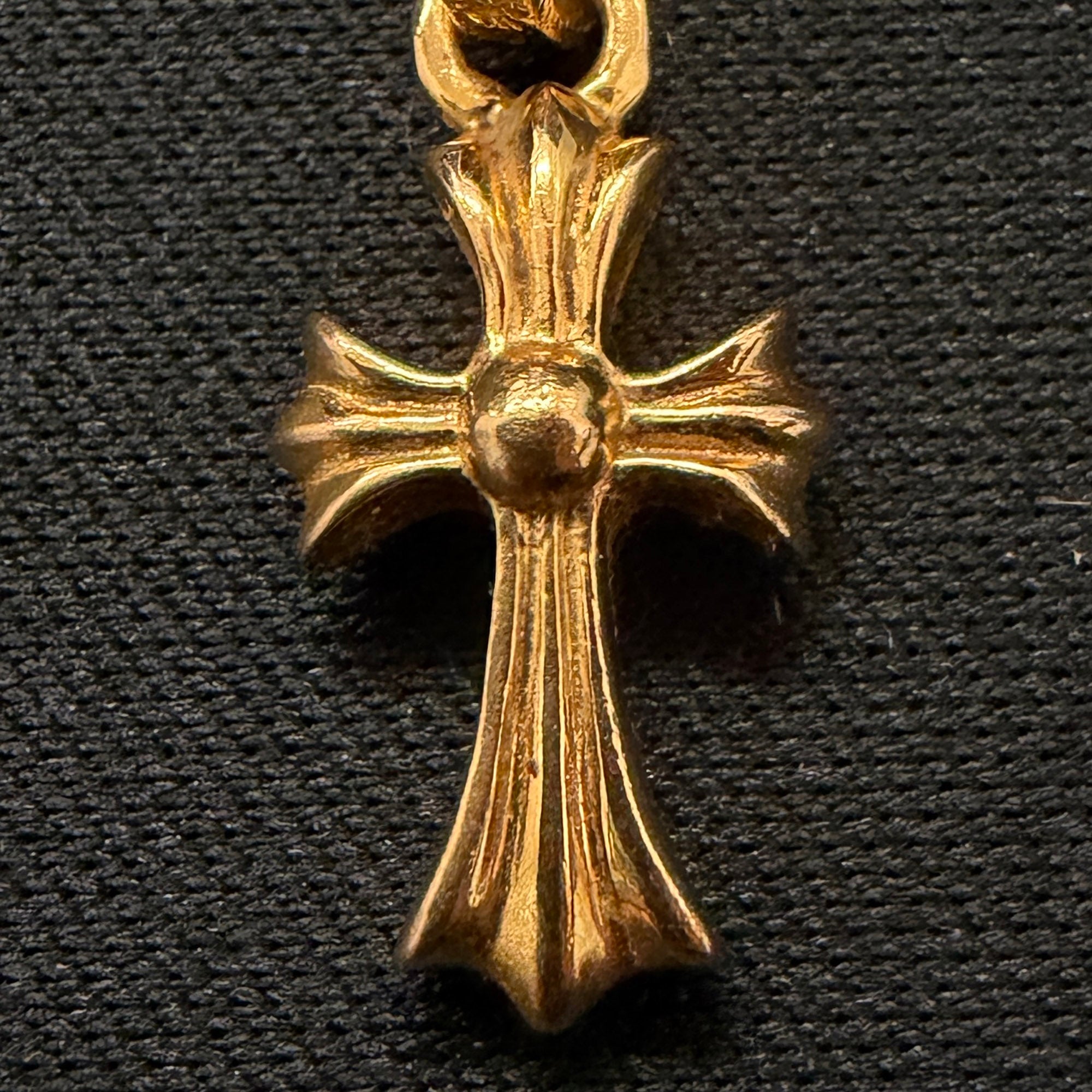 CHROME HEARTS 22K BABY FAT CROSS Earring Pave Diamond クロムハーツ 22K ベイビーファットクロス ピアス パヴェダイヤモンド