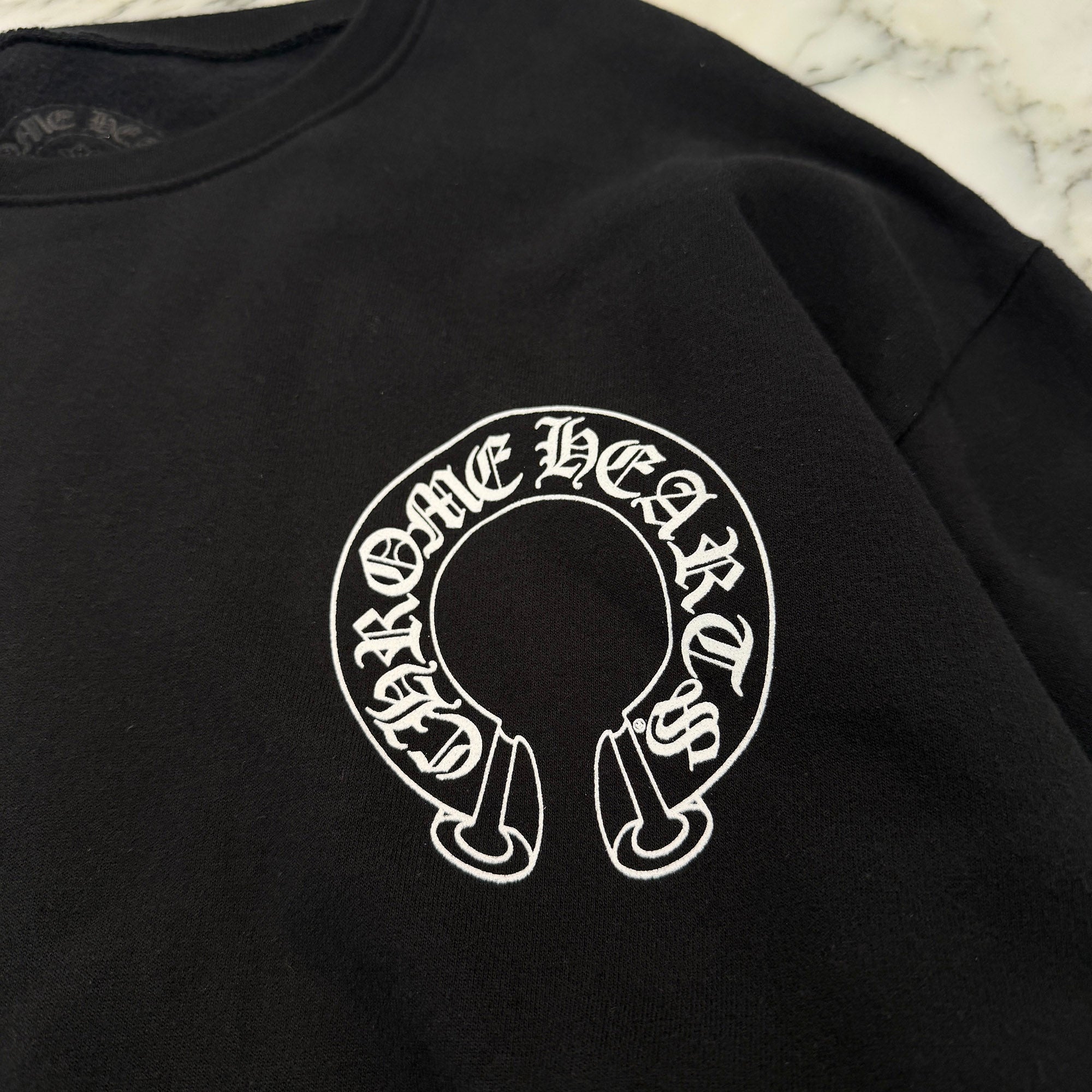 CHROME HEARTS Floral Cross Horseshoe Crewneck Sweat Shirts Size M クロムハーツ フローラルクロス ホースシュー クルーネック スウェットシャツ サイズM
