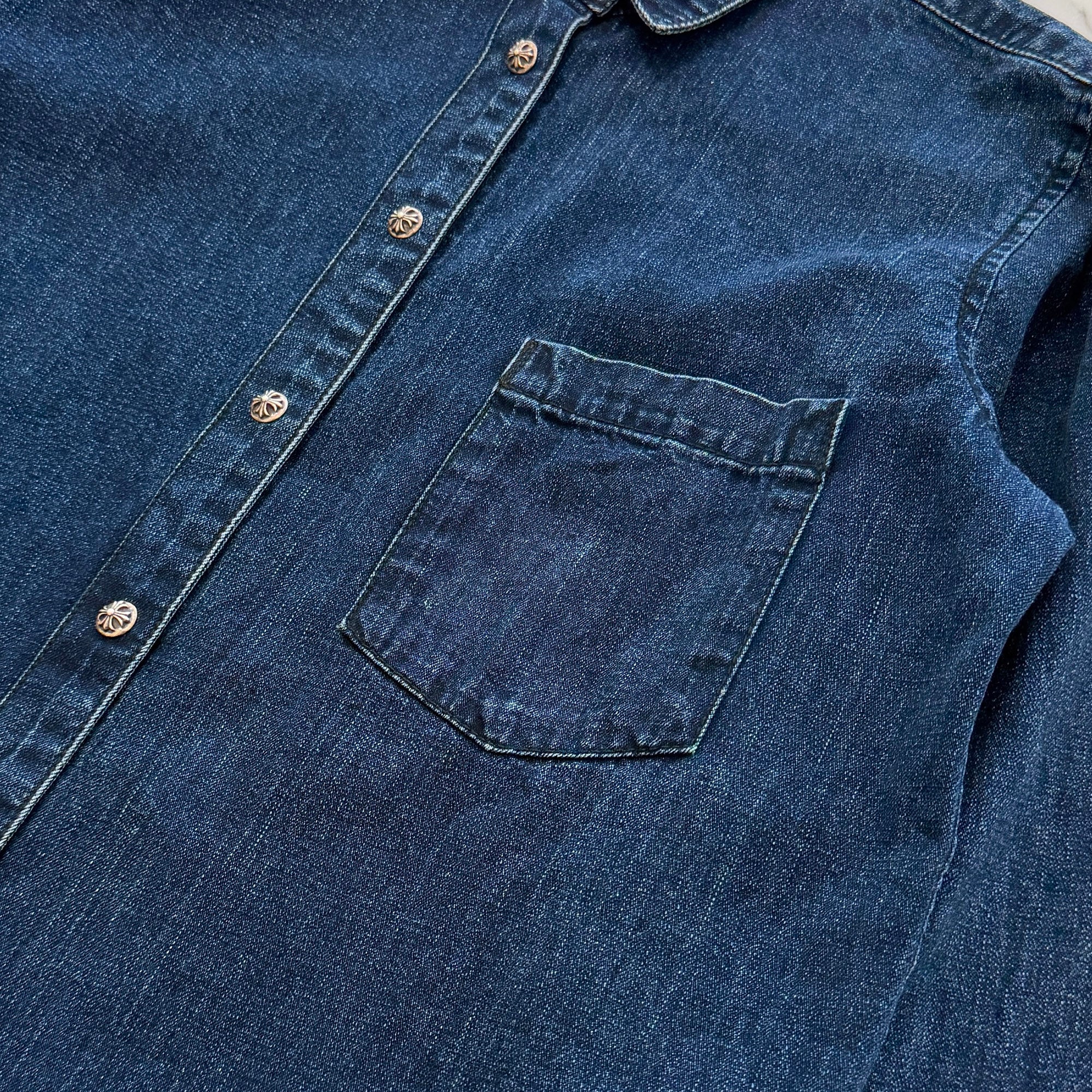 CHROME HEARTS Y NOT Loose Ends Leather Cross Patch Denim Shirt Size L クロムハーツ ワイノット ルーズエンド レザークロスパッチ デニムシャツ サイズL