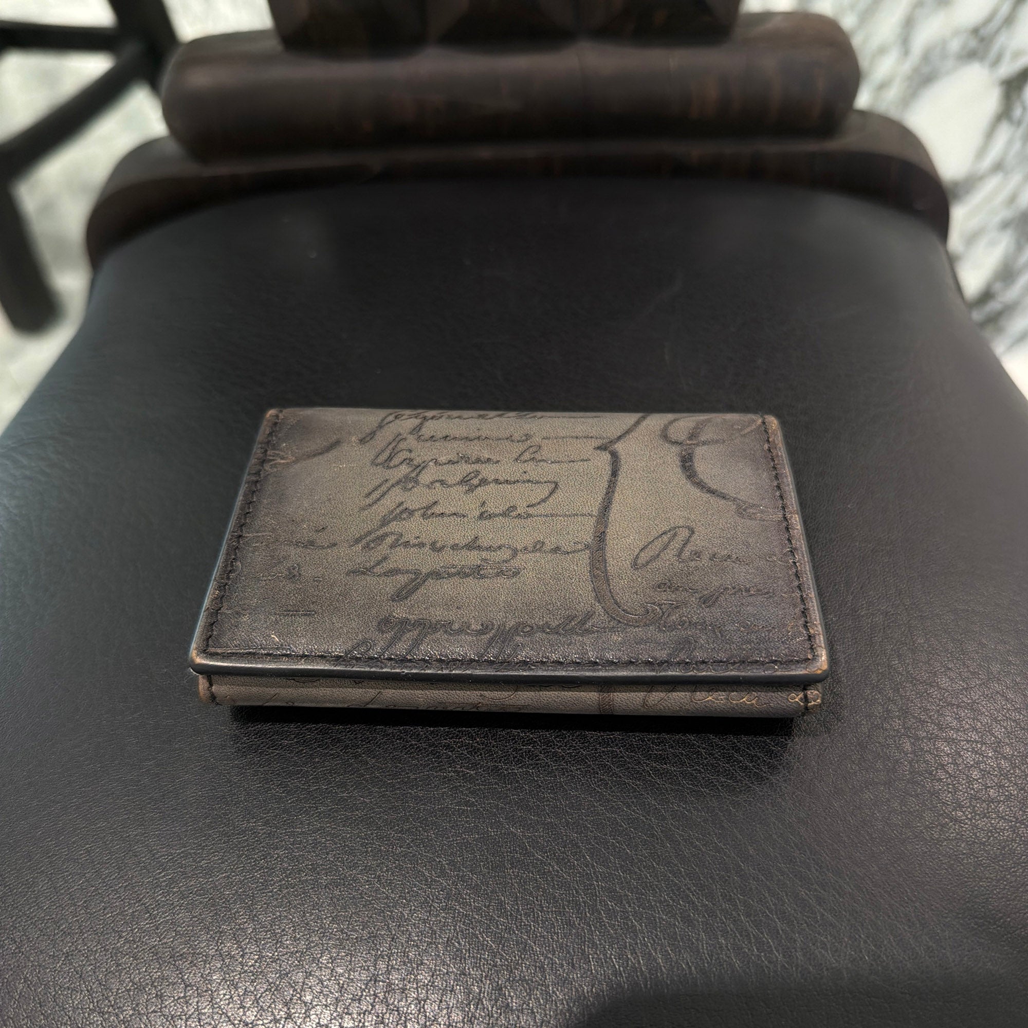 Berluti インブイア トワル・マルブフ カードホルダー Berluti Imbuia Flap Card Holder ベルルッティ インブイア フラップ