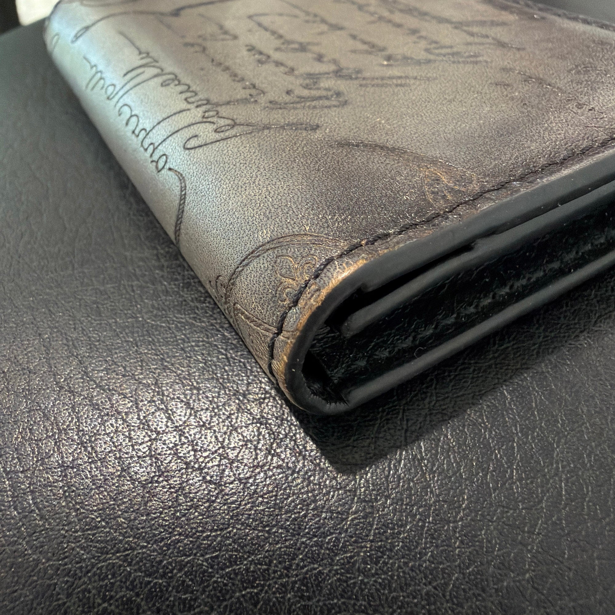 Berluti Imbuia Flap Card Holder ベルルッティ インブイア フラップ カードホルダー