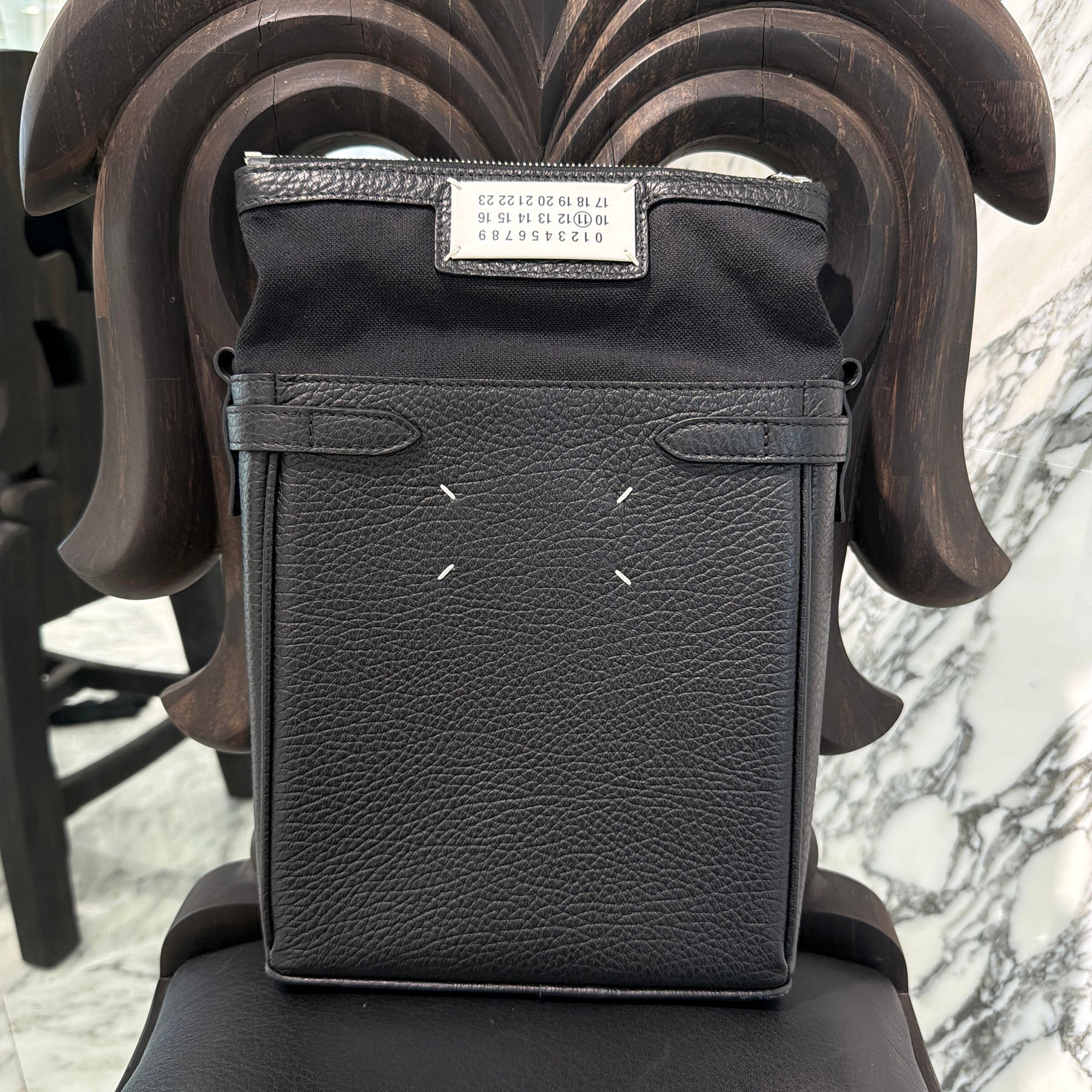 Maison Margiela 5AC Camera Vertical Bag SB1WG0041 P4348 メゾンマルジェラ 5AC カメラ ヴァーティカル バッグ