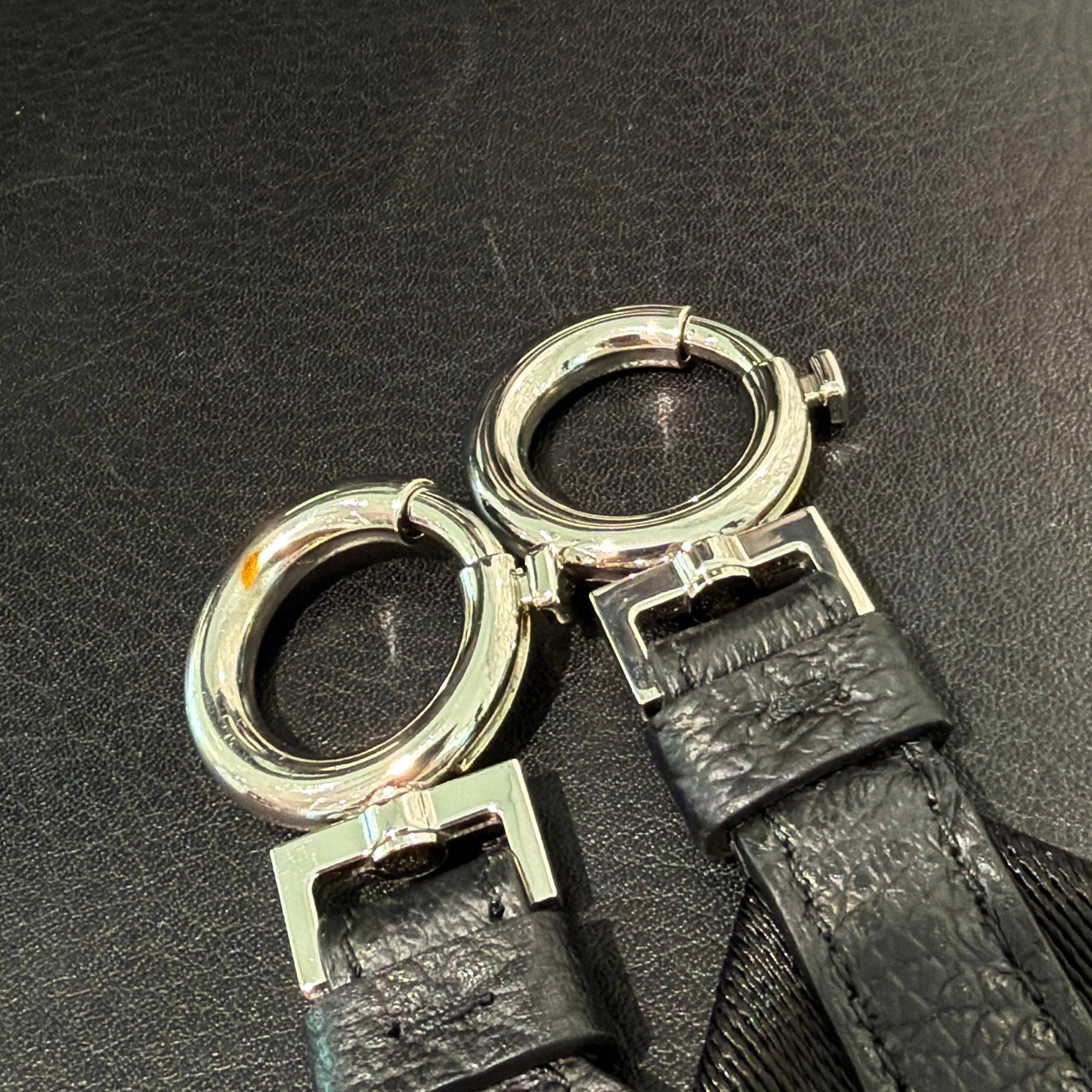 Maison Margiela 5AC Camera Vertical Bag SB1WG0041 P4348 メゾンマルジェラ 5AC カメラ ヴァーティカル バッグ