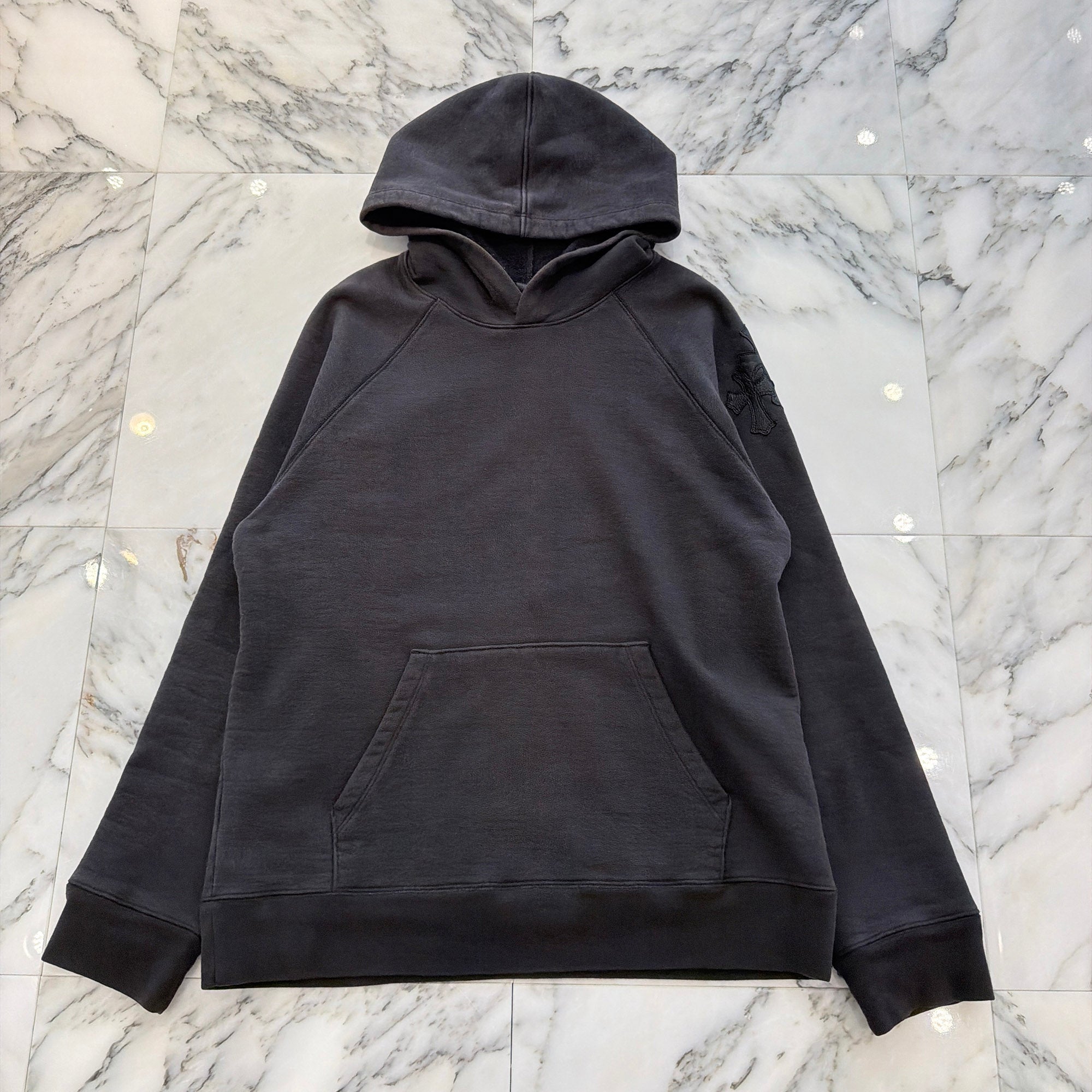 CHROME HEARTS Y NOT Cemetery Cross Leather Patch Pullover Hoodie Size M クロムハーツ ワイノット セメタリークロス レザーパッチ プルオーバーフーディ サイズm