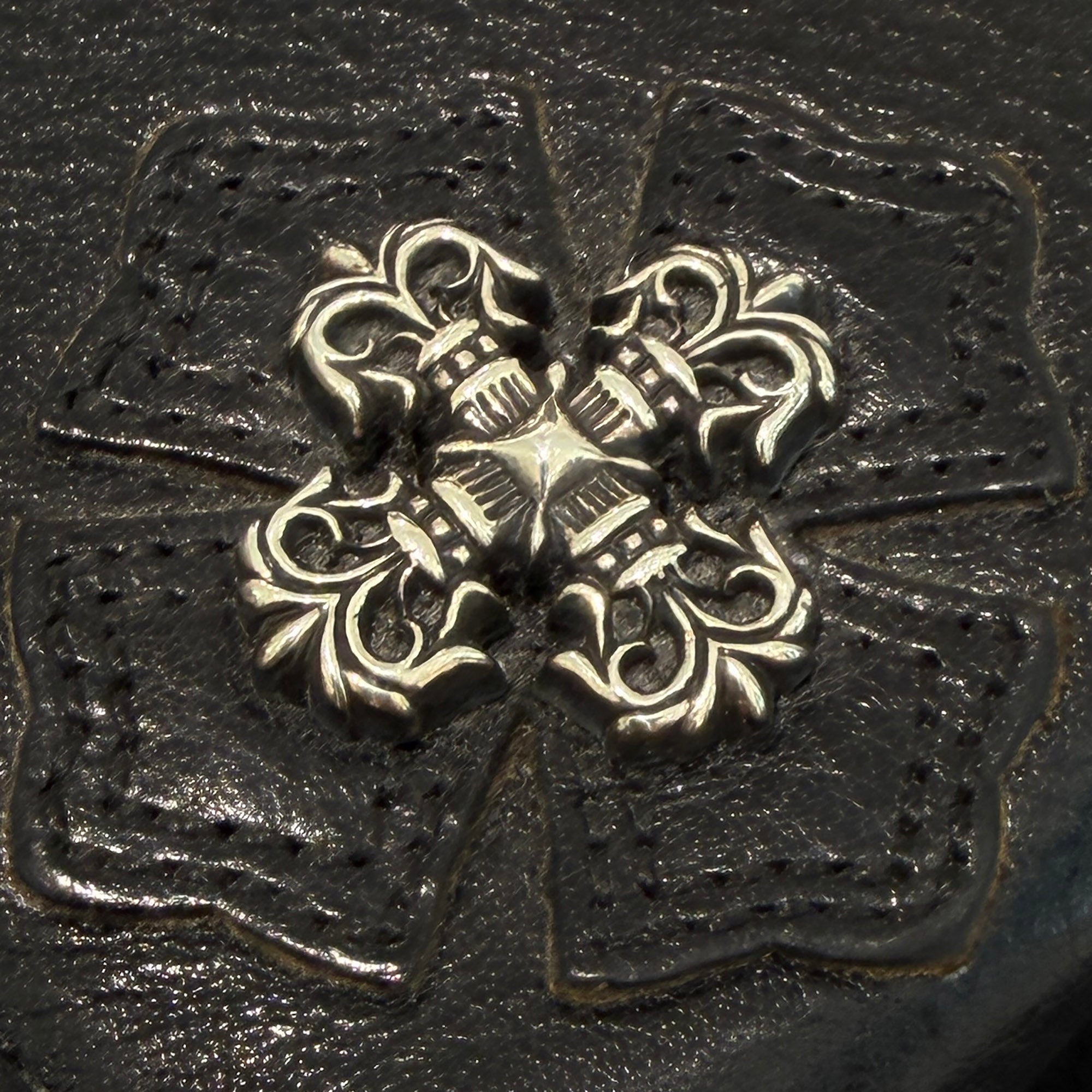 CHROME HEARTS Filigree Plus Leather Patch Round Zip Wallet クロムハーツ フィリグリープラス レザーパッチ ウォレット