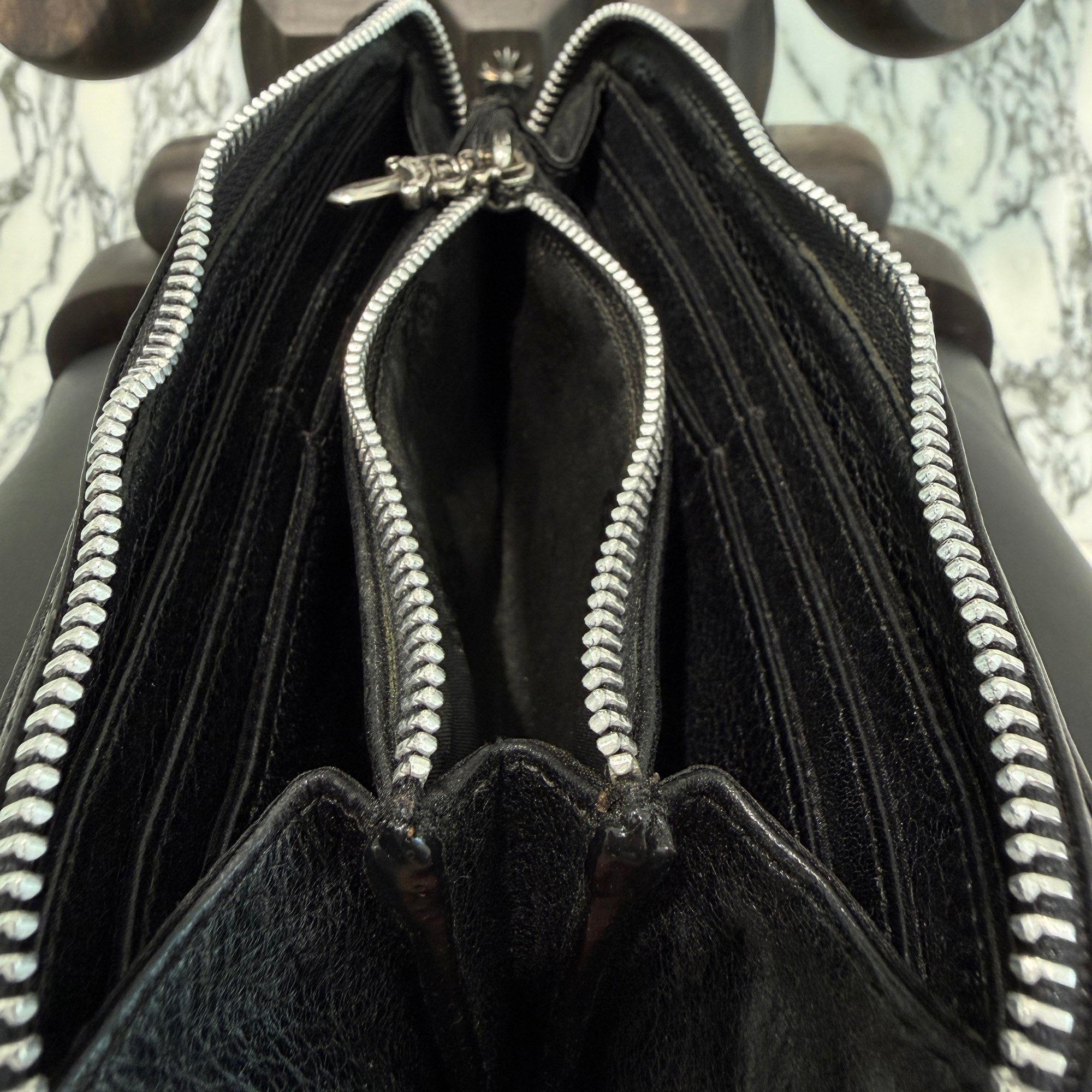 CHROME HEARTS Filigree Plus Leather Patch Round Zip Wallet クロムハーツ フィリグリープラス レザーパッチ ウォレット