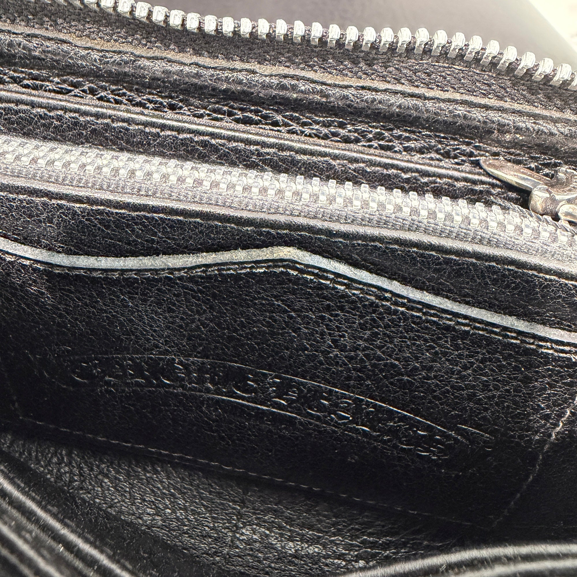 CHROME HEARTS Filigree Plus Leather Patch Round Zip Wallet クロムハーツ フィリグリープラス レザーパッチ ウォレット
