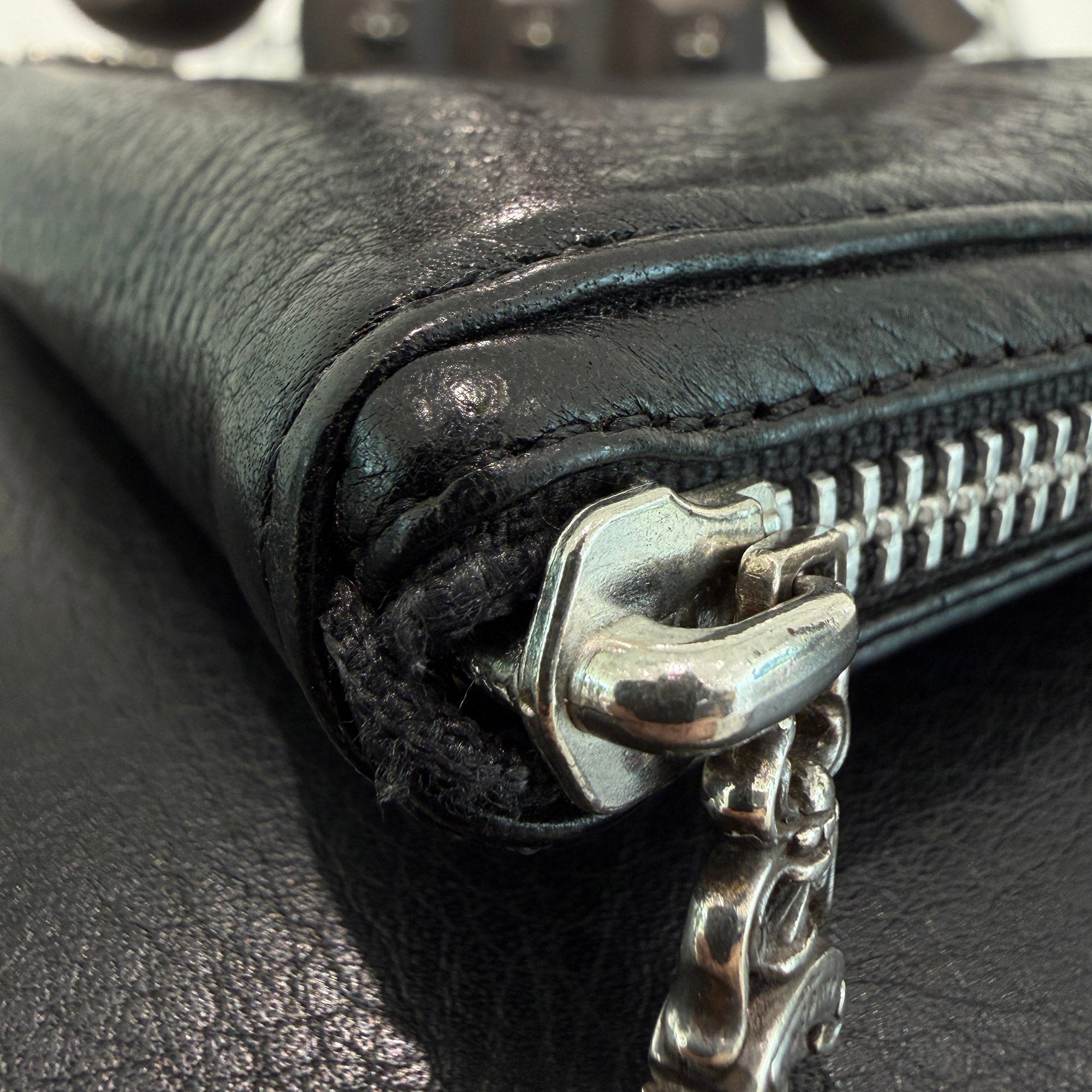 CHROME HEARTS Filigree Plus Leather Patch Round Zip Wallet クロムハーツ フィリグリープラス レザーパッチ ウォレット