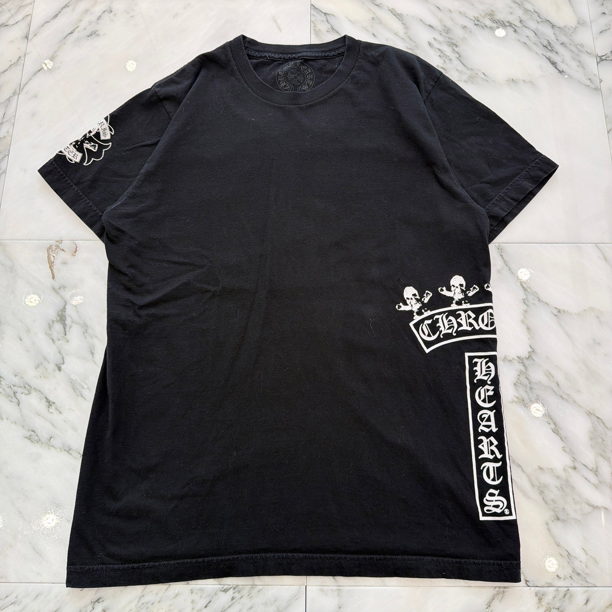 CHROME HEARTS FOTI Harris Teeter Print T Bar Logo Tee Size M クロムハーツ フォティ・ハリスティーター プリント Tバ－ ロゴTシャツ サイズM
