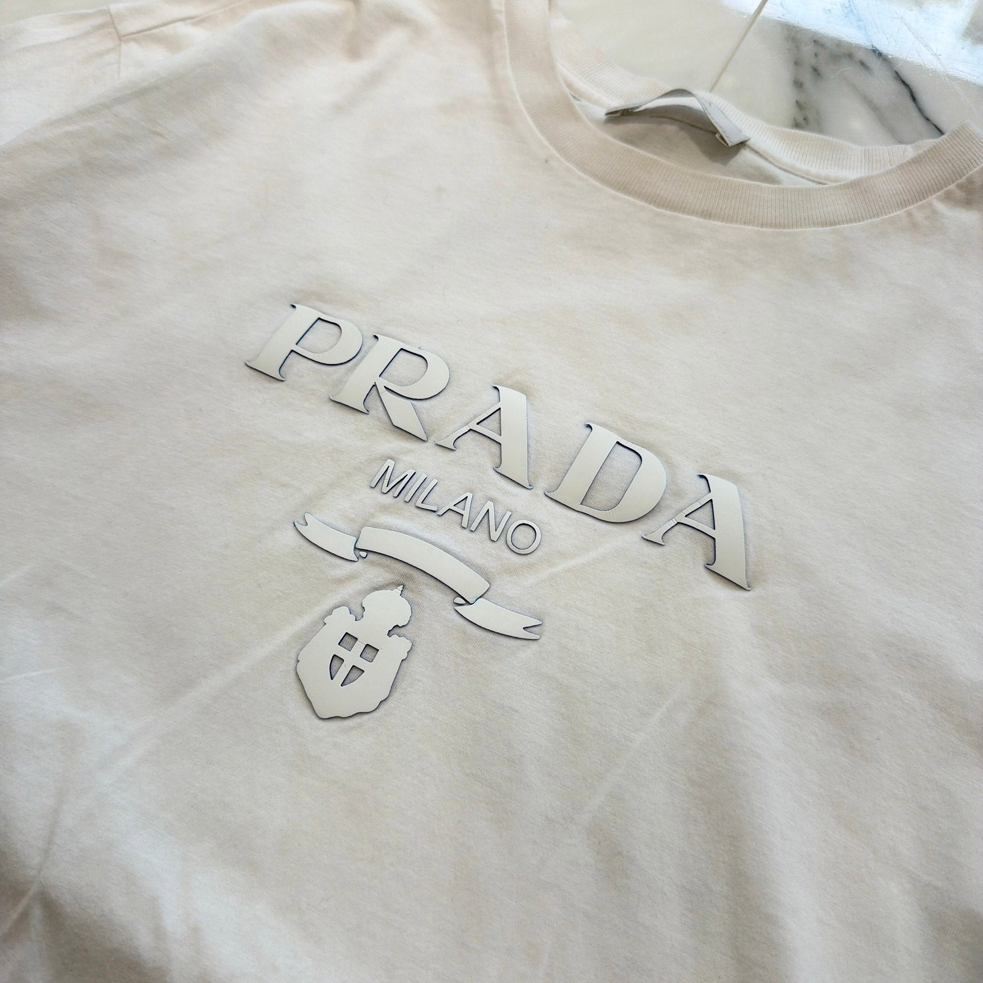 PRADA 2022SS Embossed Logo Crew Neck Cotton Tee UJN815 S221 1052 Size M プラダ エンボスロゴ クルーネック コットン Tシャツ サイズM