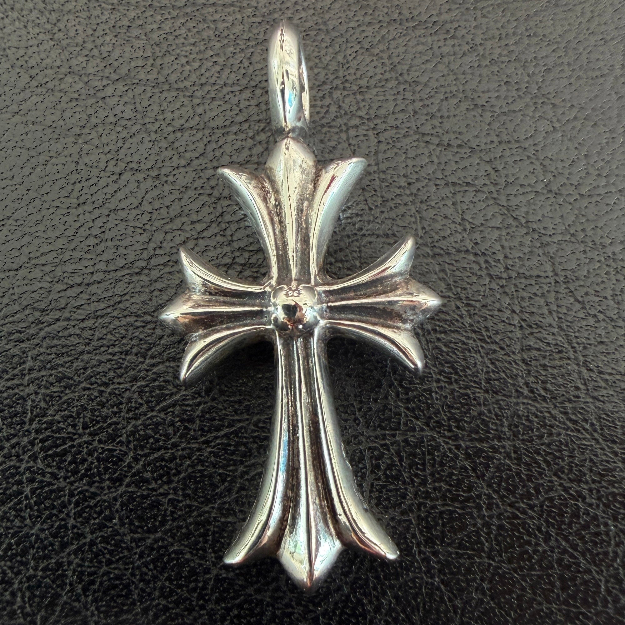 CHROME HEARTS Tiny Fat Cross Pave Diamond Pendant Top クロムハーツ タイニーファットクロス パヴェダイヤモンド ペンダントトップ