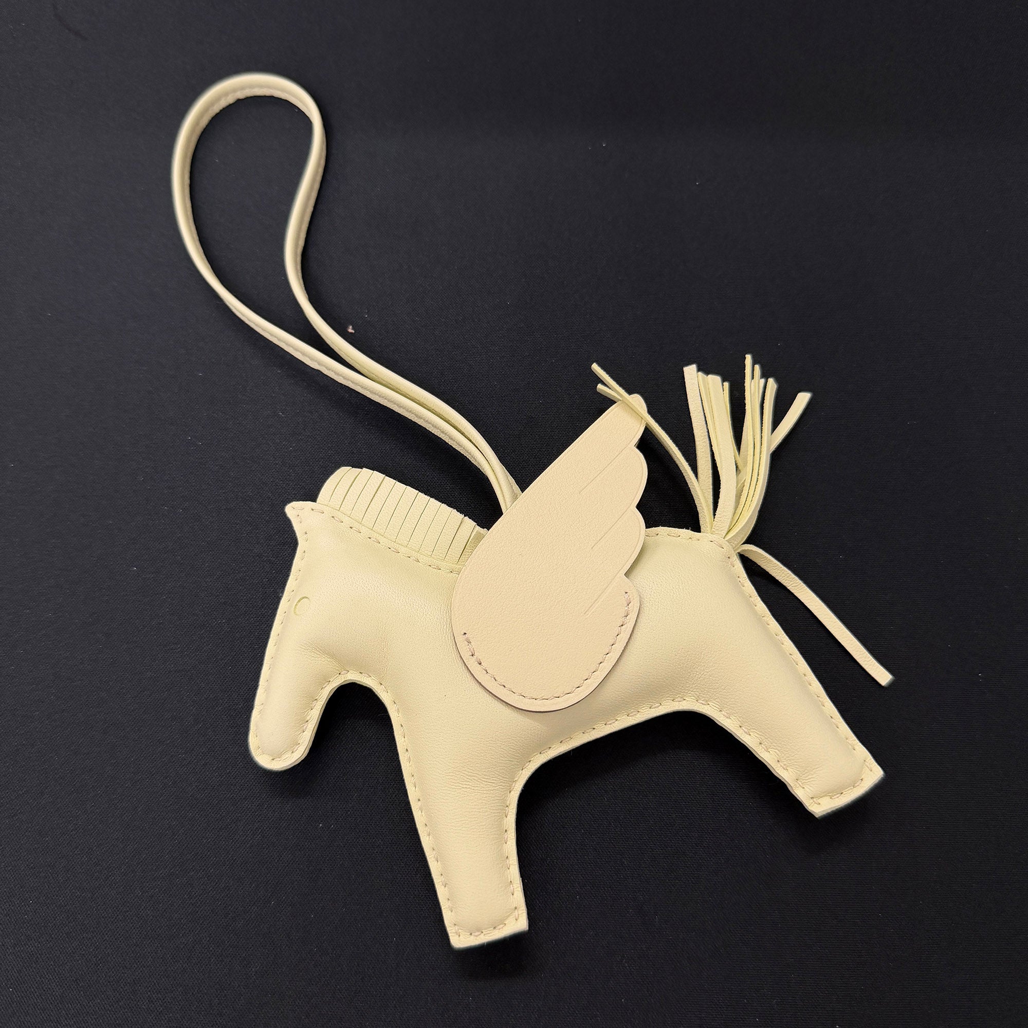 HERMES Rodeo Pegasus MM Charm W刻印 エルメス ロデオ ペガサス MM チャーム W刻印