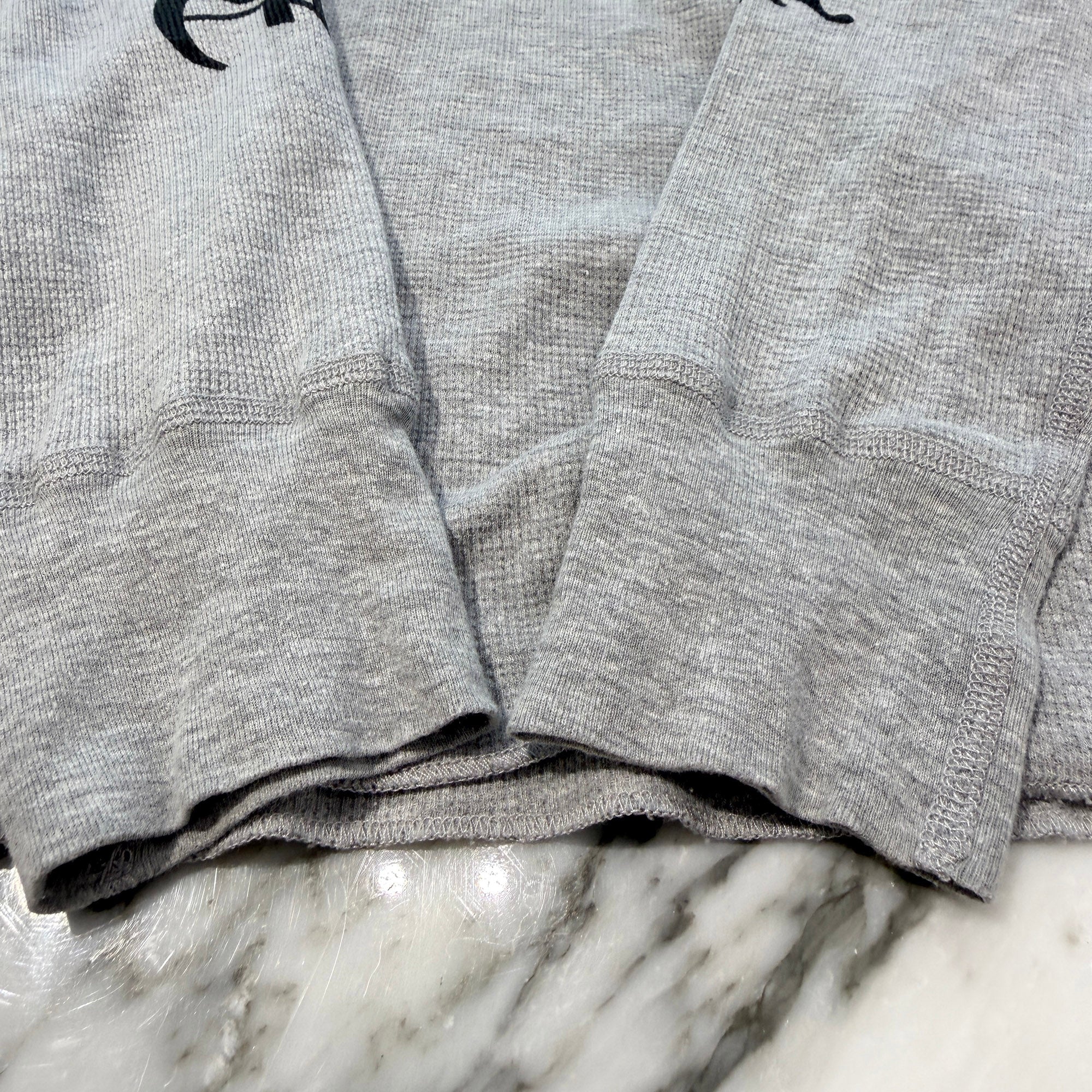 CHROME HEARTS 2025SS Scroll Label Arm Logo Print Thermal Long Sleeve Tee Size M クロムハーツ スクロールラベル アームロゴプリント サーマル ロングスリーブ Tシャツ サイズM