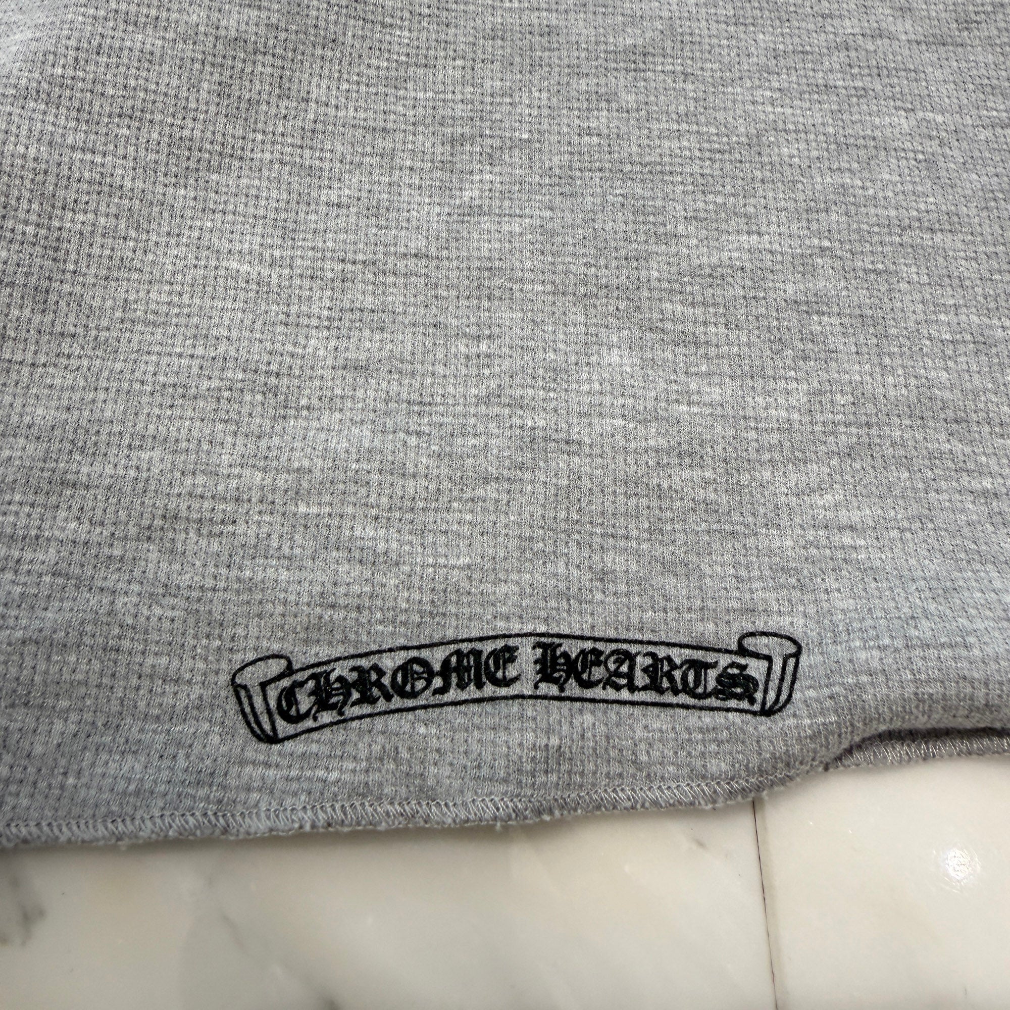 CHROME HEARTS 2025SS Scroll Label Arm Logo Print Thermal Long Sleeve Tee Size M クロムハーツ スクロールラベル アームロゴプリント サーマル ロングスリーブ Tシャツ サイズM