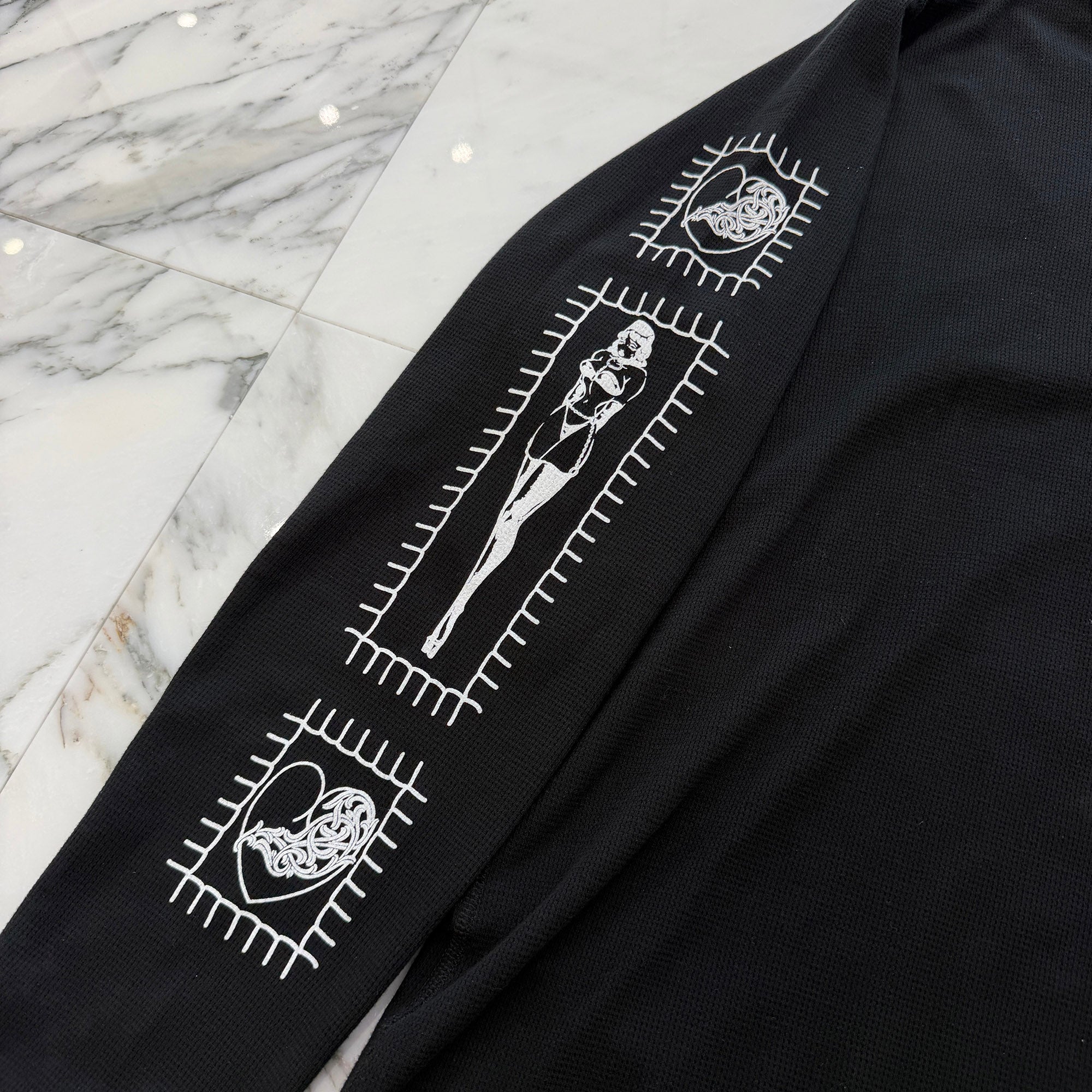 CHROME HEARTS × DEADLY DOLL Horseshoe Thermel Long Sleeve Tee Size L クロムハーツ × デッドリードール ホースシュー サーマル ロングスリーブTシャツ サイズL