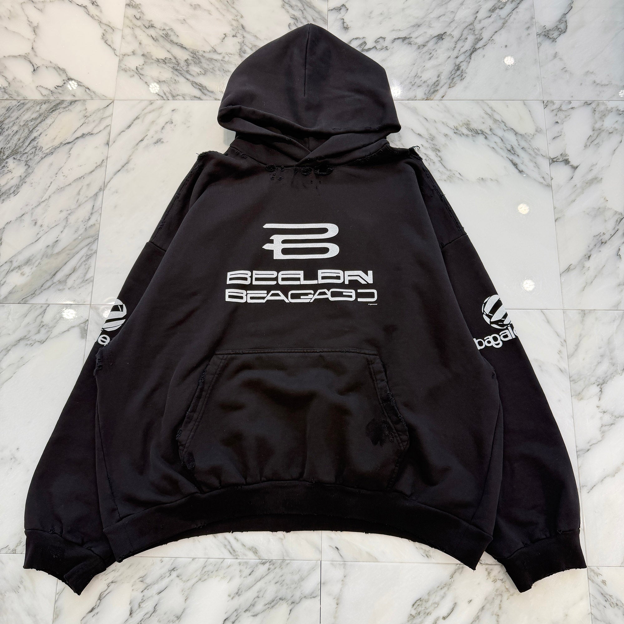 BALENCIAGA 2024SS AI GENERATED Medium Fit Pullover Hoodie 767877 TQVF9 Size XL バレンシアガ AI ジェネレイト ミディアムフィット プルオーバーフーディ サイズXL