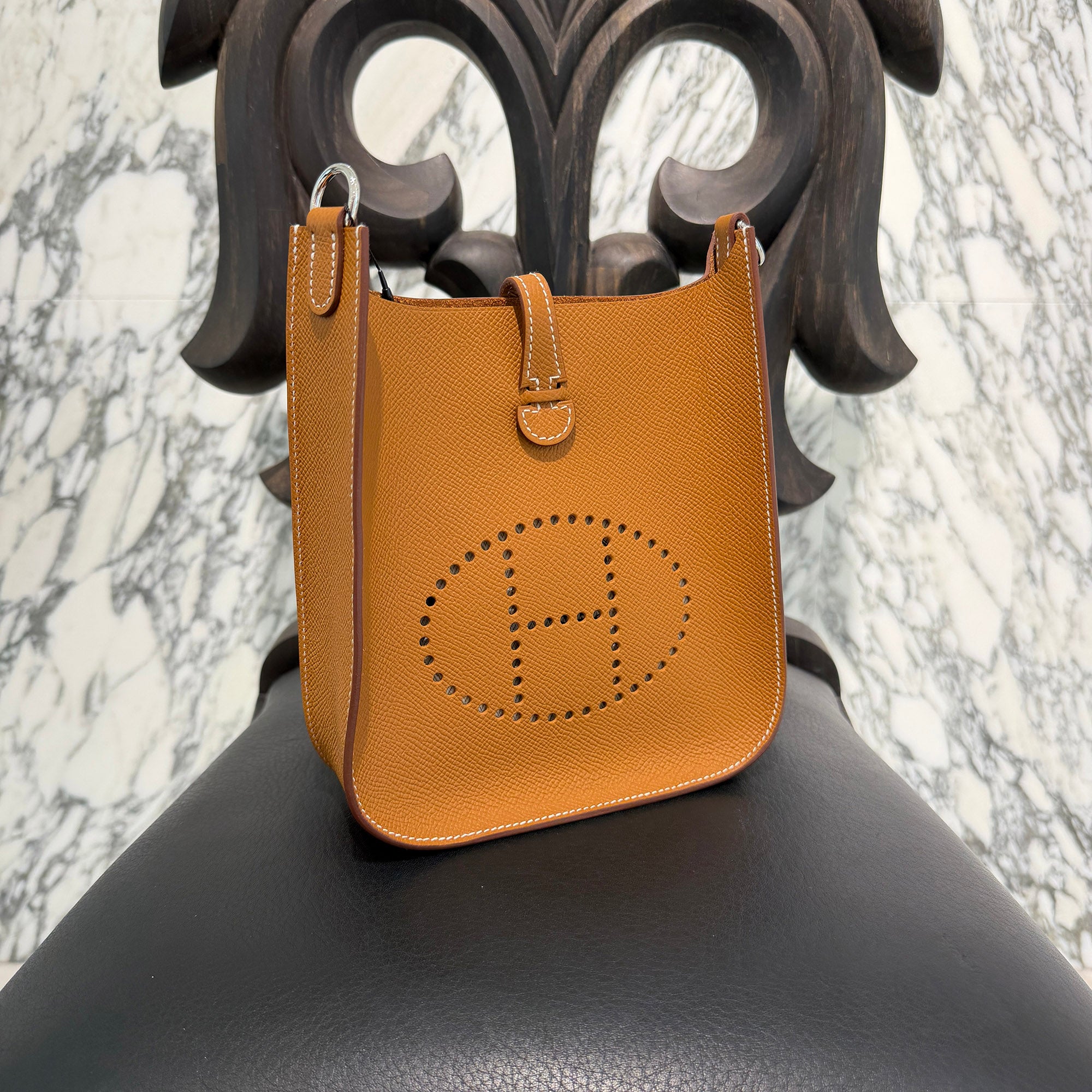 HERMES Evelyn Amazon TPM "Gold" G刻印 エルメス エブリン アマゾン TPM "ゴールド" レザーショルダーバッグ G刻印