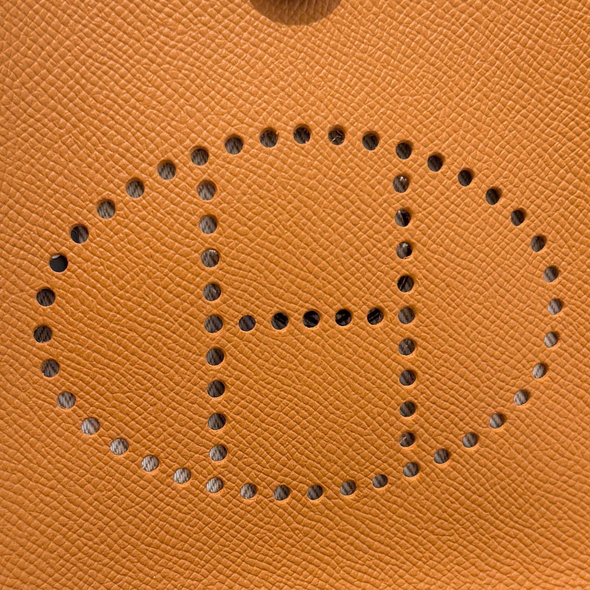 HERMES Evelyn Amazon TPM "Gold" G刻印 エルメス エブリン アマゾン TPM "ゴールド" レザーショルダーバッグ G刻印