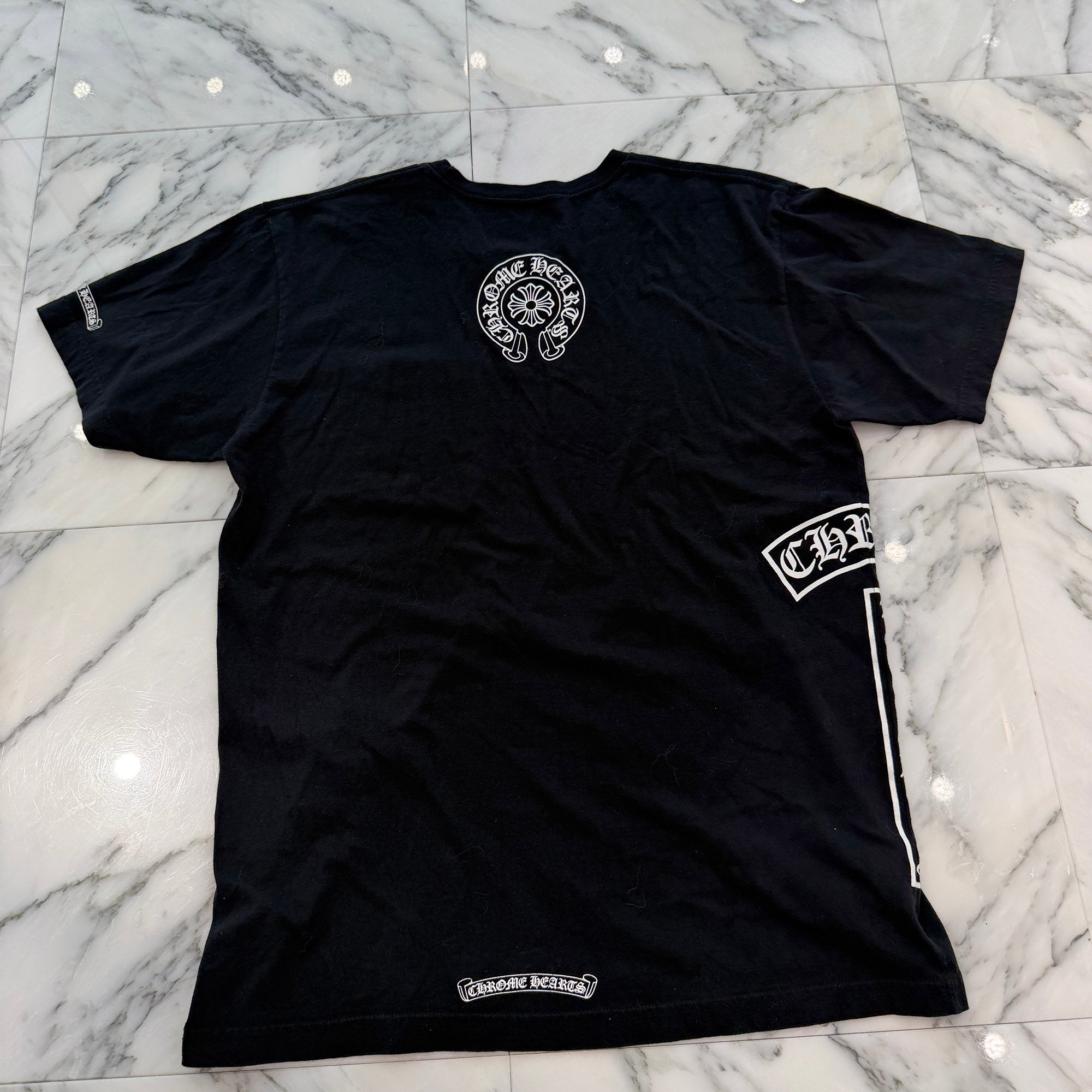CHROME HEARTS Vertical T Bar Logo Back Horseshoe Print Tee Size L クロムハーツ バーティカル Tバーロゴ バックホースシュー Tシャツ サイズL