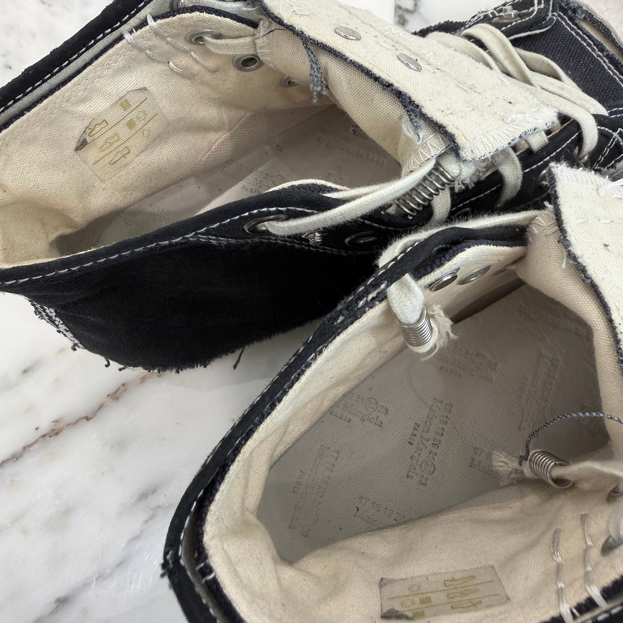 Maison Margiela 2025AW LOVE TO DEATH High Top Sneakers S97WS0082 Size 43(約28.0cm) メゾンマルジェラ ラブ・トゥ・デス ハイトップスニーカー サイズ43(約28.0cm)