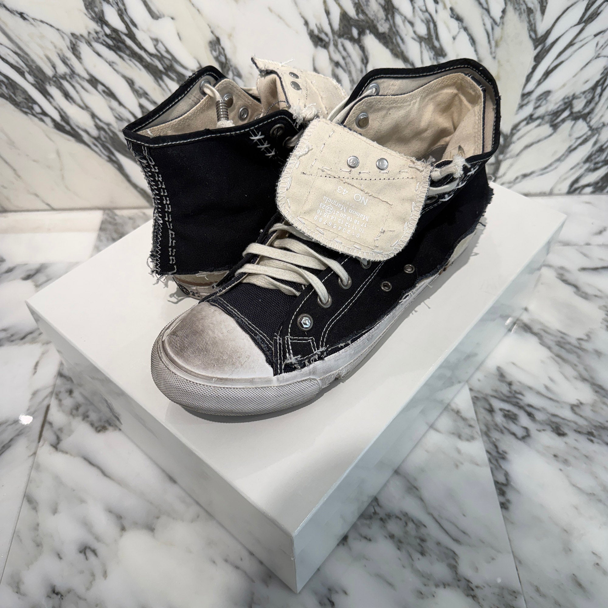 Maison Margiela 2025AW LOVE TO DEATH High Top Sneakers S97WS0082 Size 43(約28.0cm) メゾンマルジェラ ラブ・トゥ・デス ハイトップスニーカー サイズ43(約28.0cm)