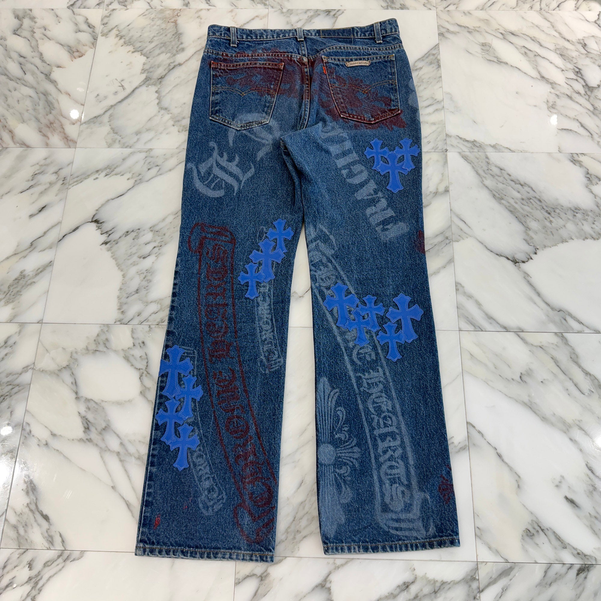 CHROME HEARTS × Levi's VNTG Stencil Cemetery Cross Leather Patch Denim Pants Size 34 クロムハーツ × リーバイス ヴィンテージ ステンシル柄 セメタリークロス レザーパッチ デニムパンツ サイズ34