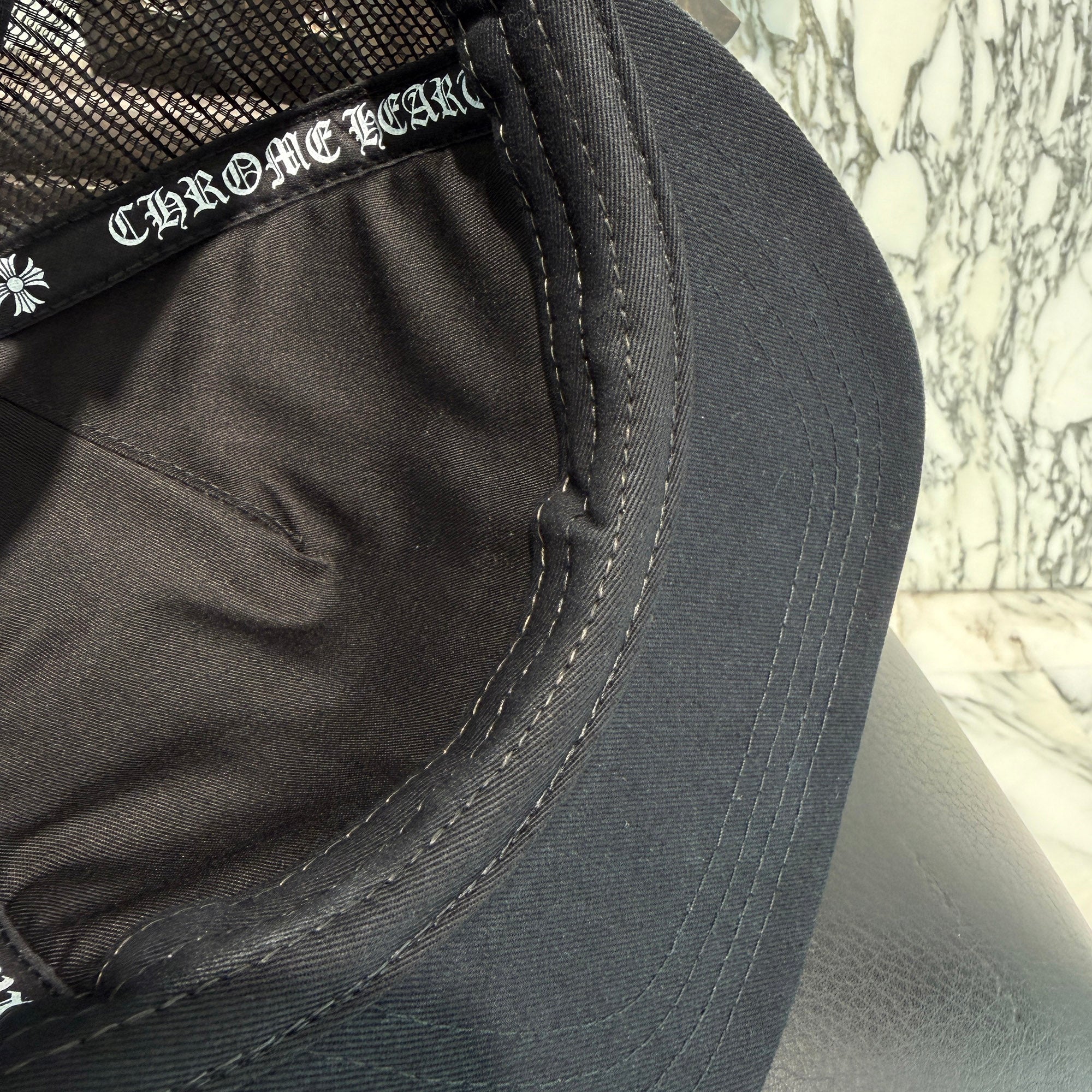 CHROME HEARTS Triple Cross Patch Trucker Cap ONE SIZE (51-61) クロムハーツ トリプルクロスパッチ トラッカーキャップ ONE SIZE (51-61)